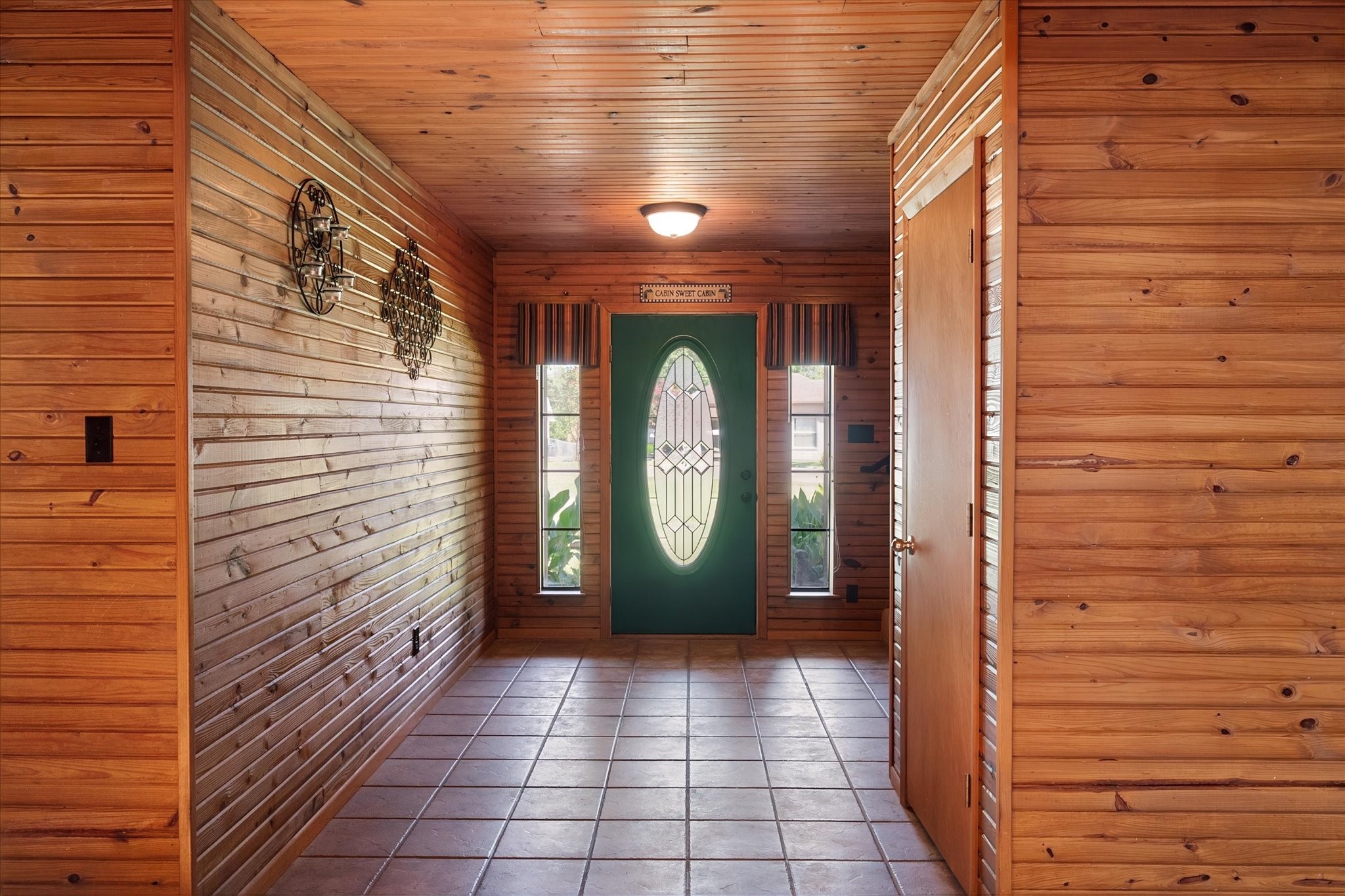 5035 Loper Circle