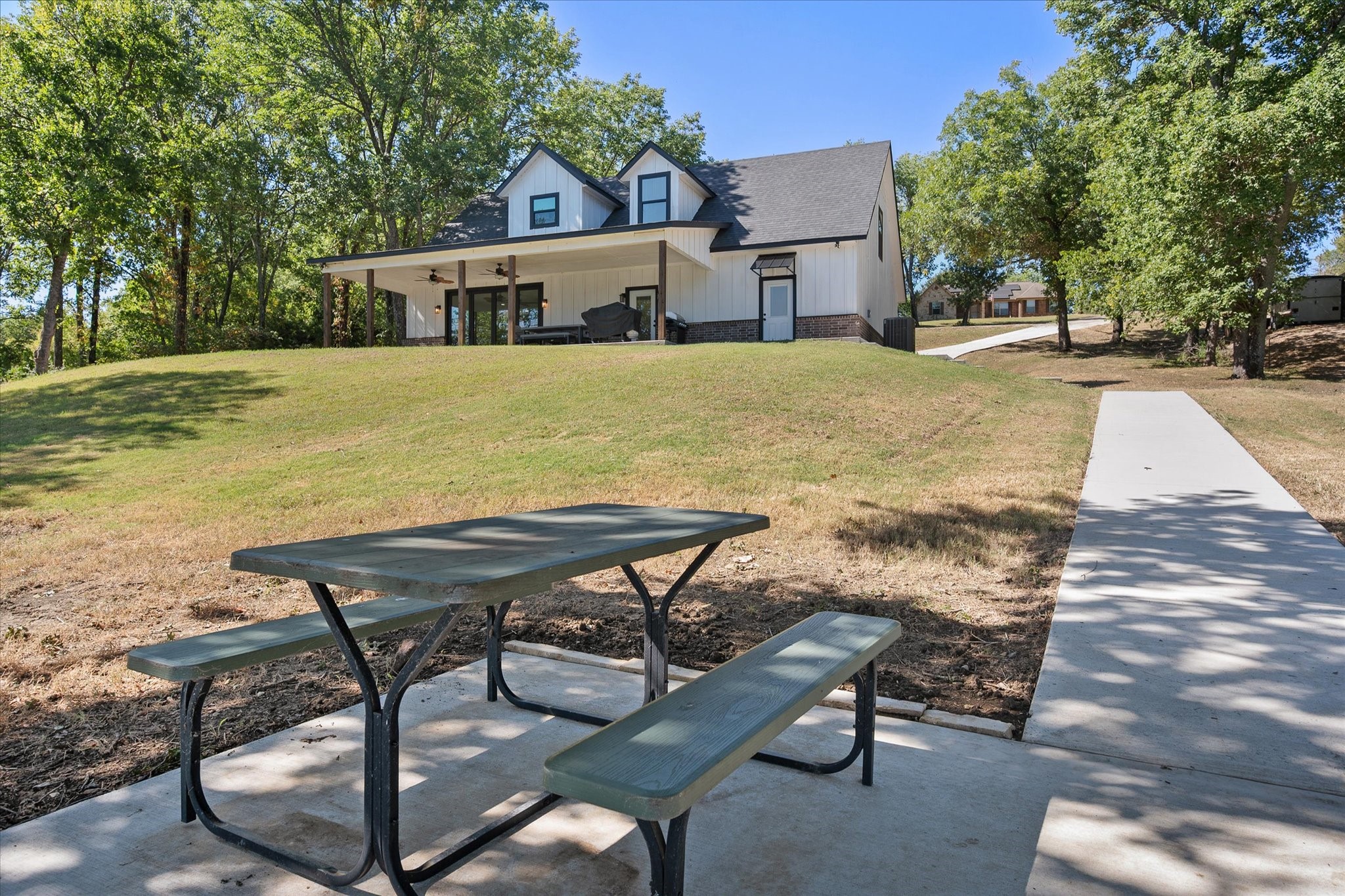 429 Meandering Way