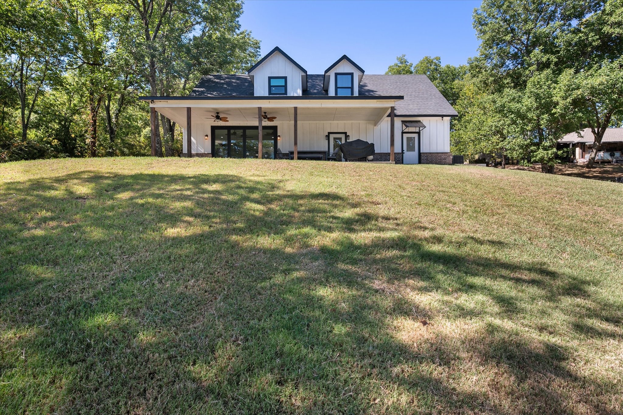 429 Meandering Way