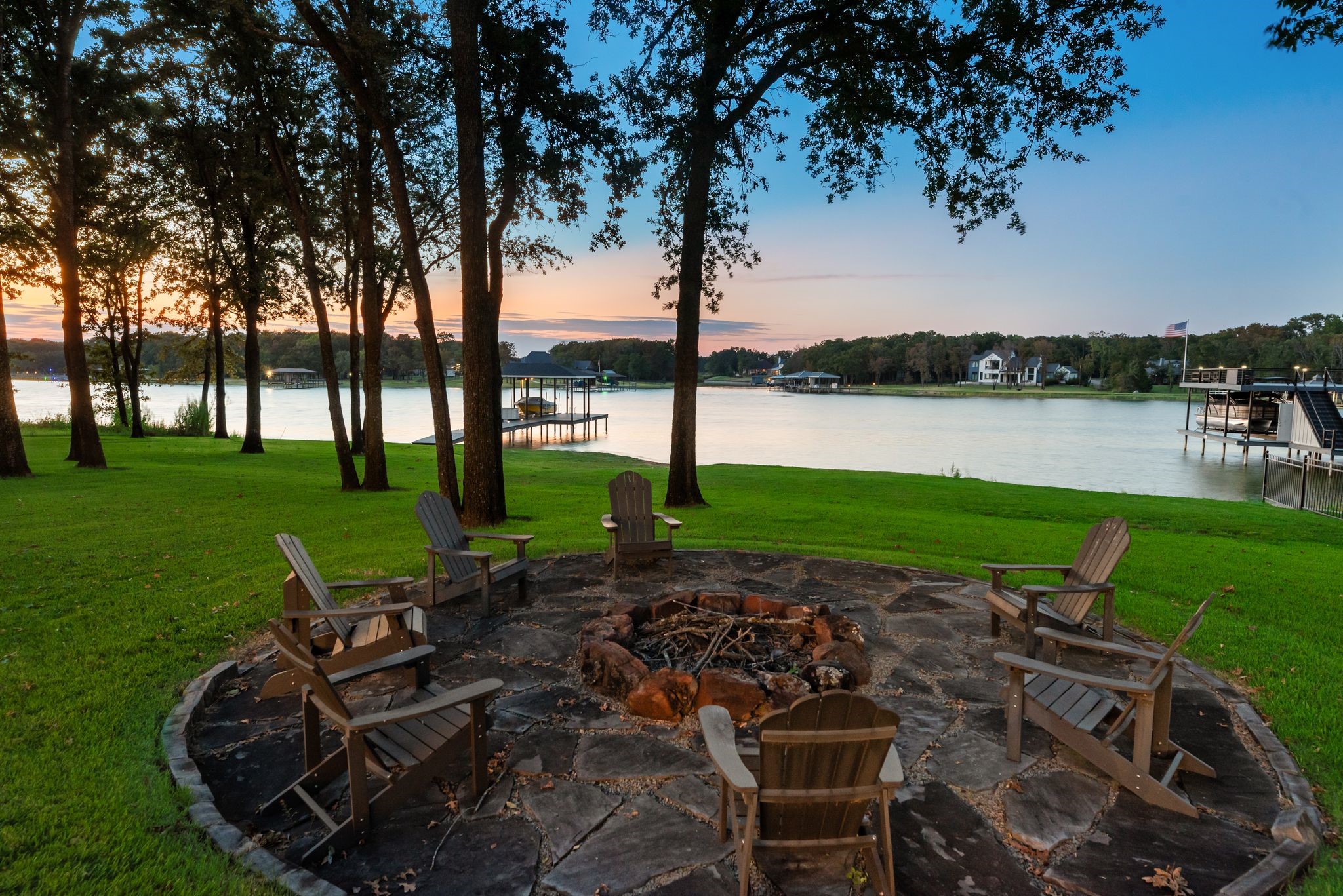 1121 The Shores Drive