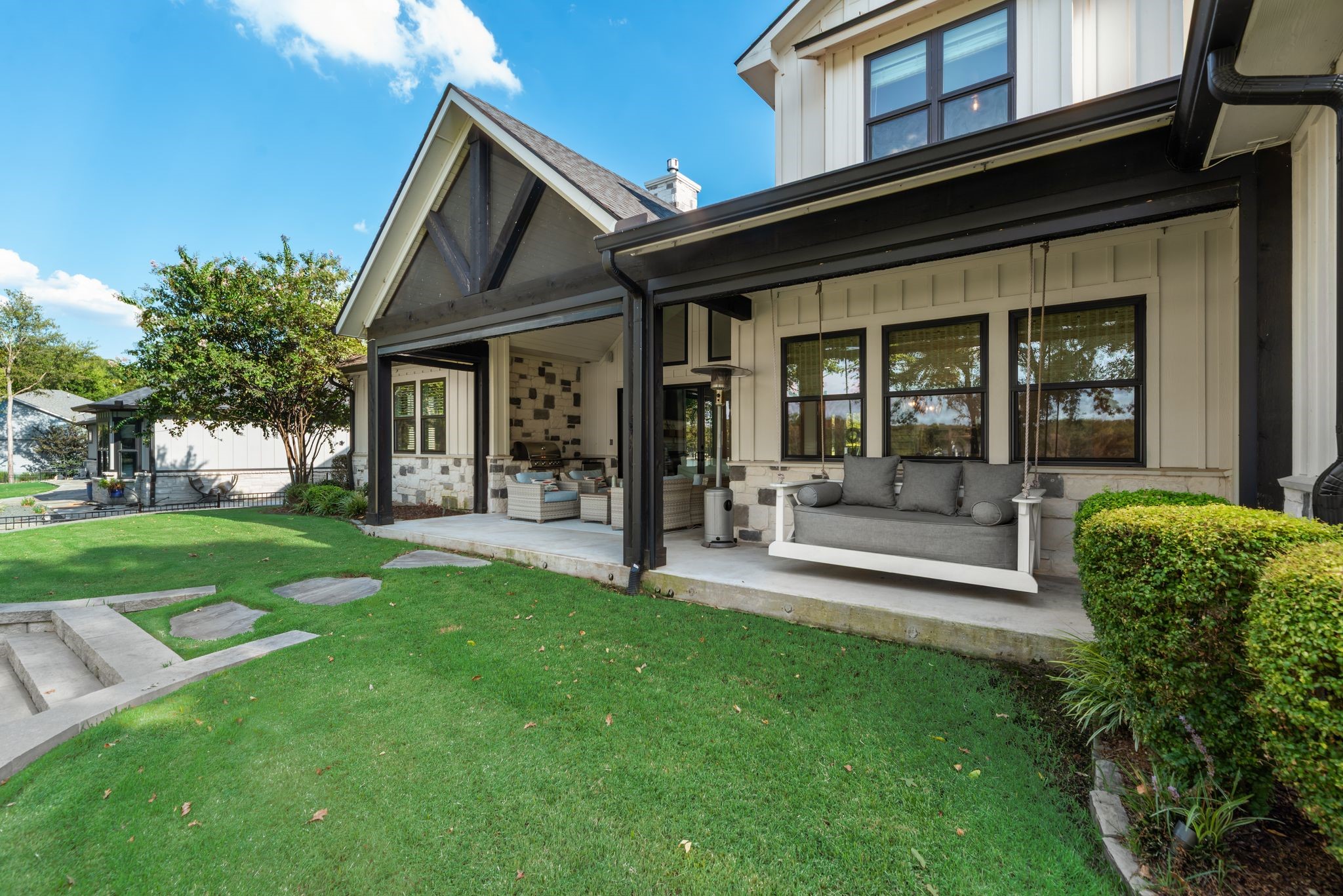 1121 The Shores Drive