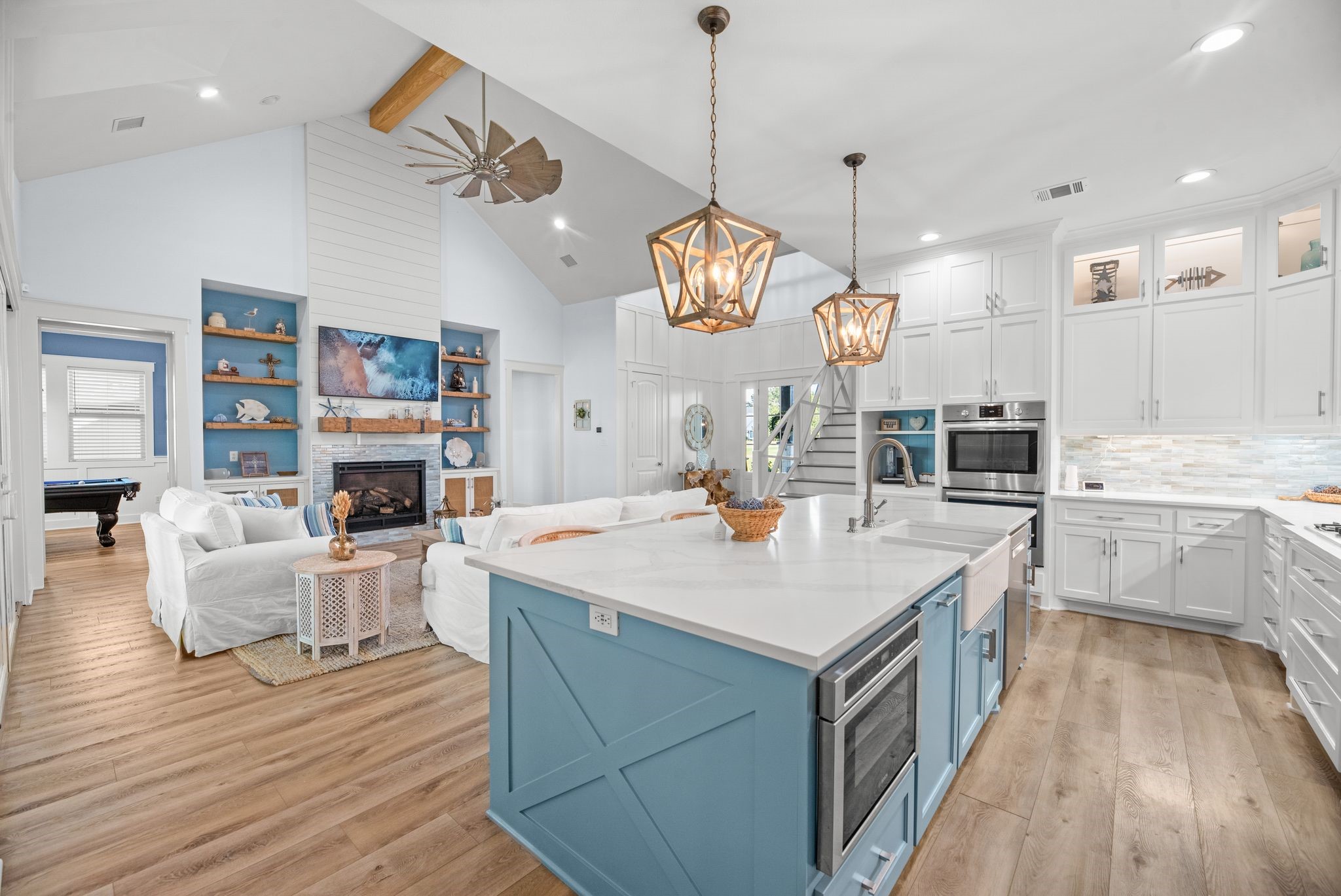 1121 The Shores Drive