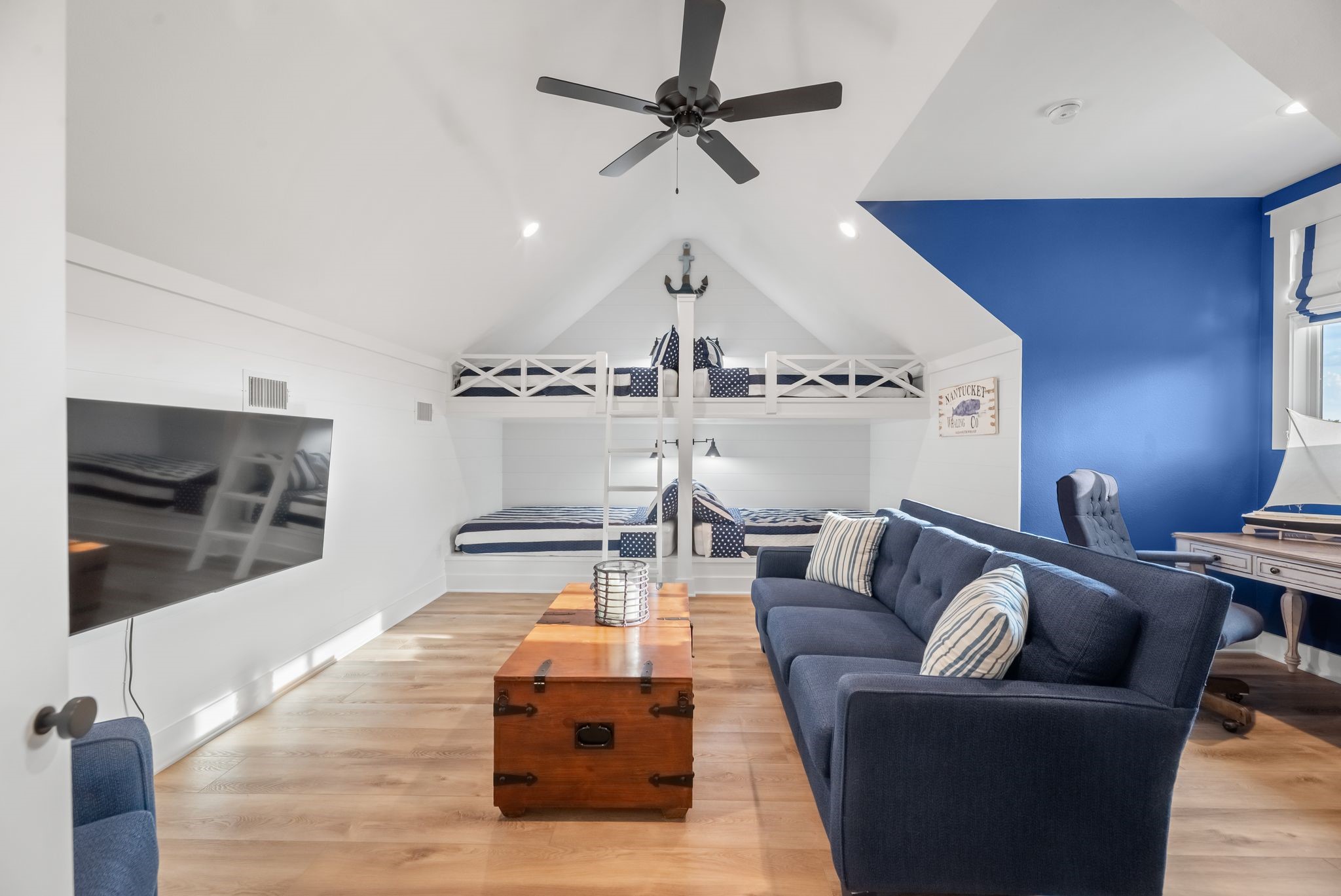 1121 The Shores Drive