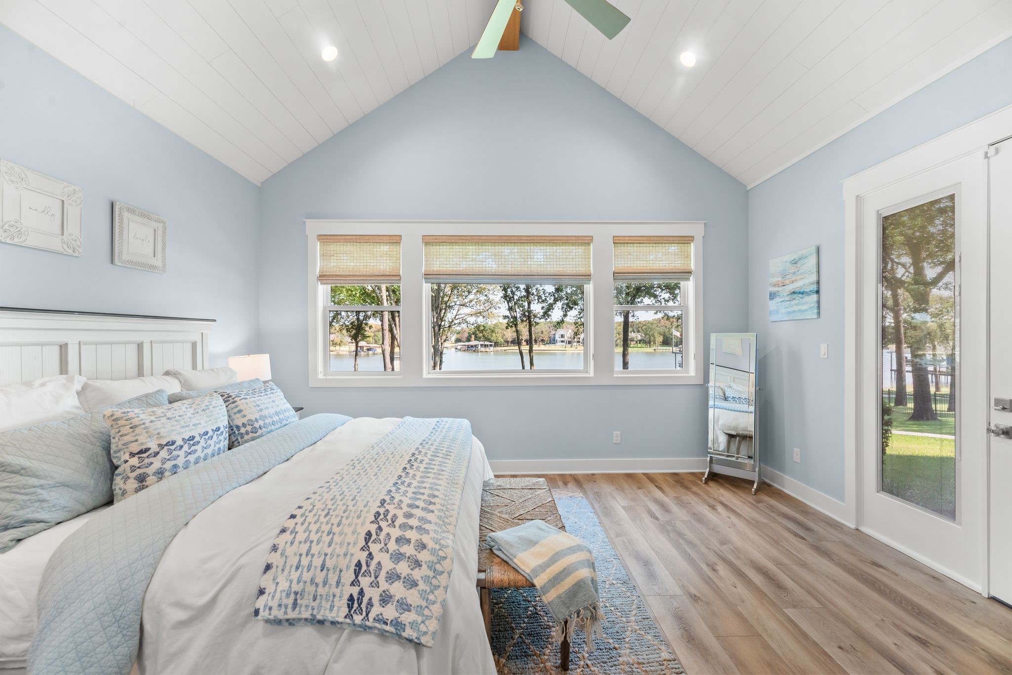 1121 The Shores Drive