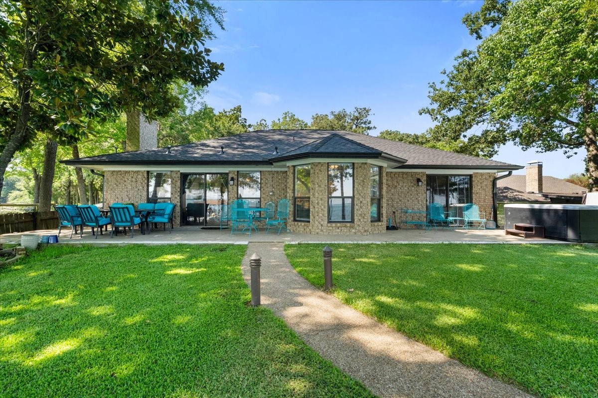 122 Knights Circle