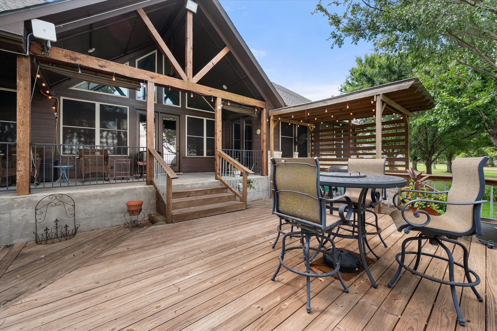 5042 Loper Circle