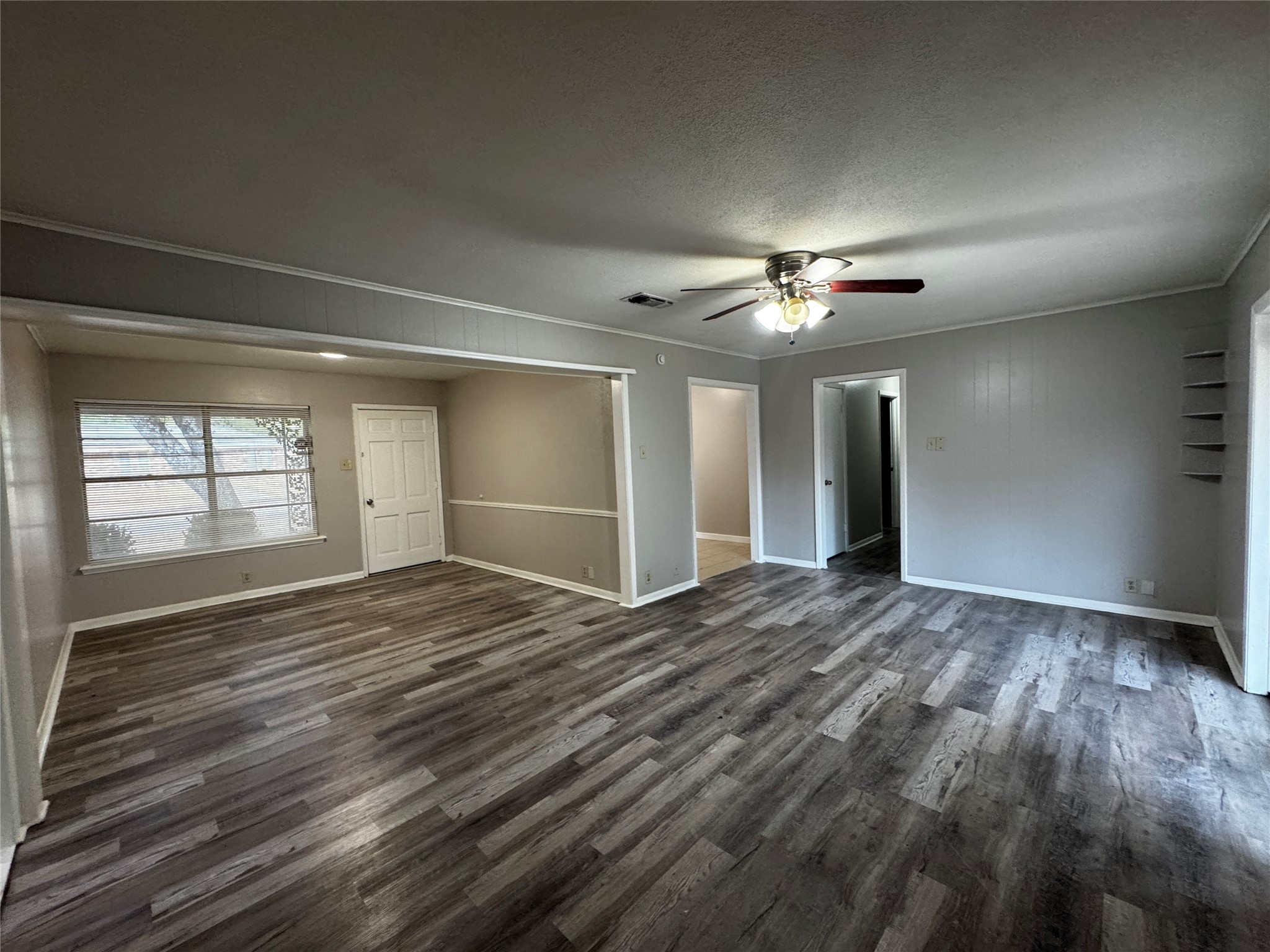 606 N Overlook Drive