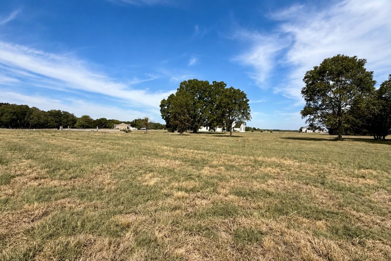 Lot 381 Waverunner
