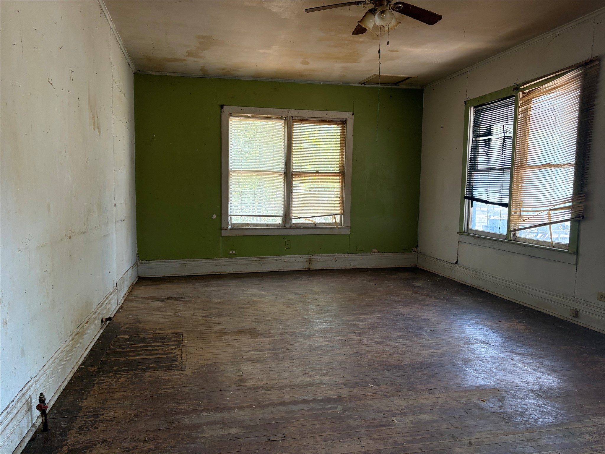 808 W 11th Avenue