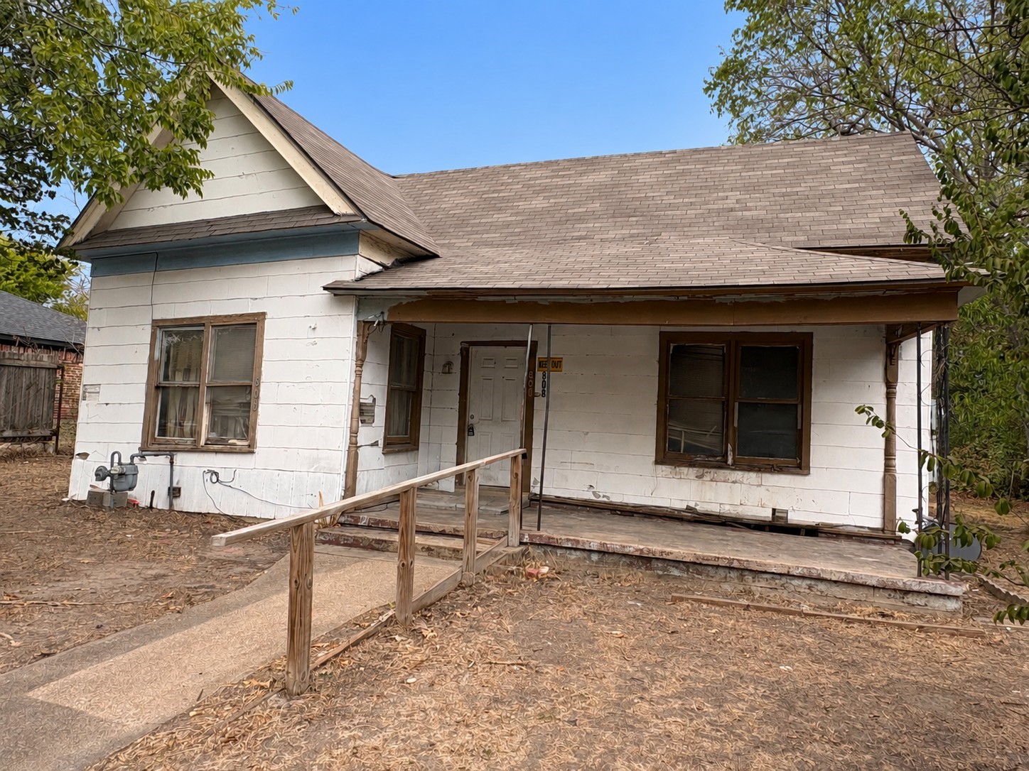 808 W 11th Avenue