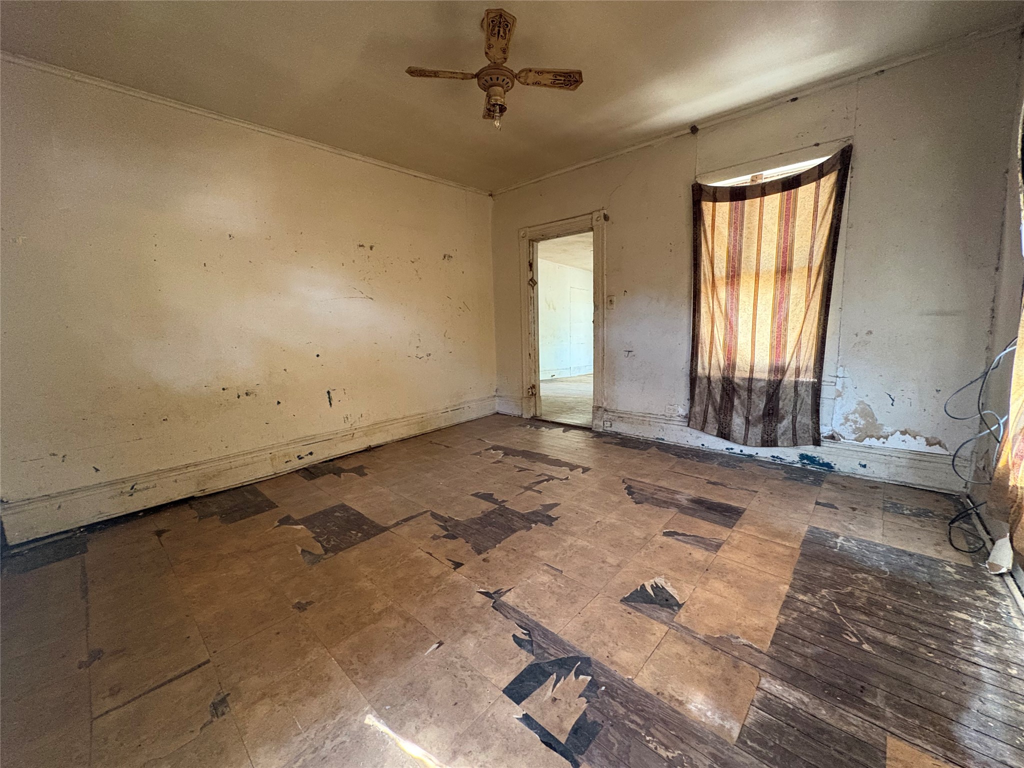 808 W 11th Avenue