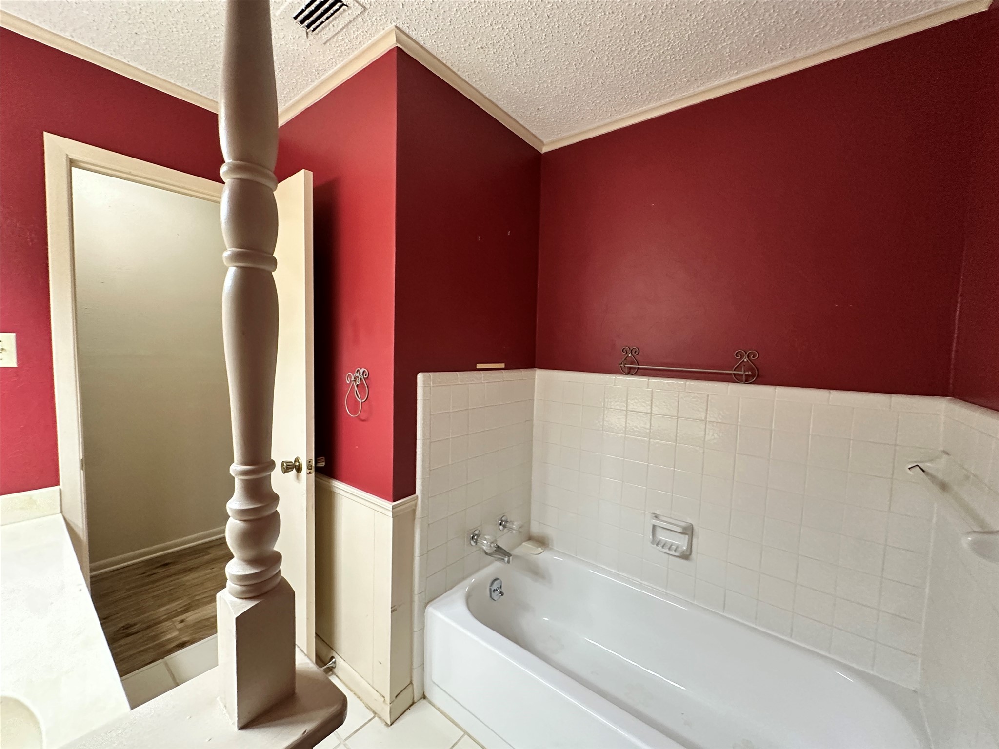 120 W Drane Avenue