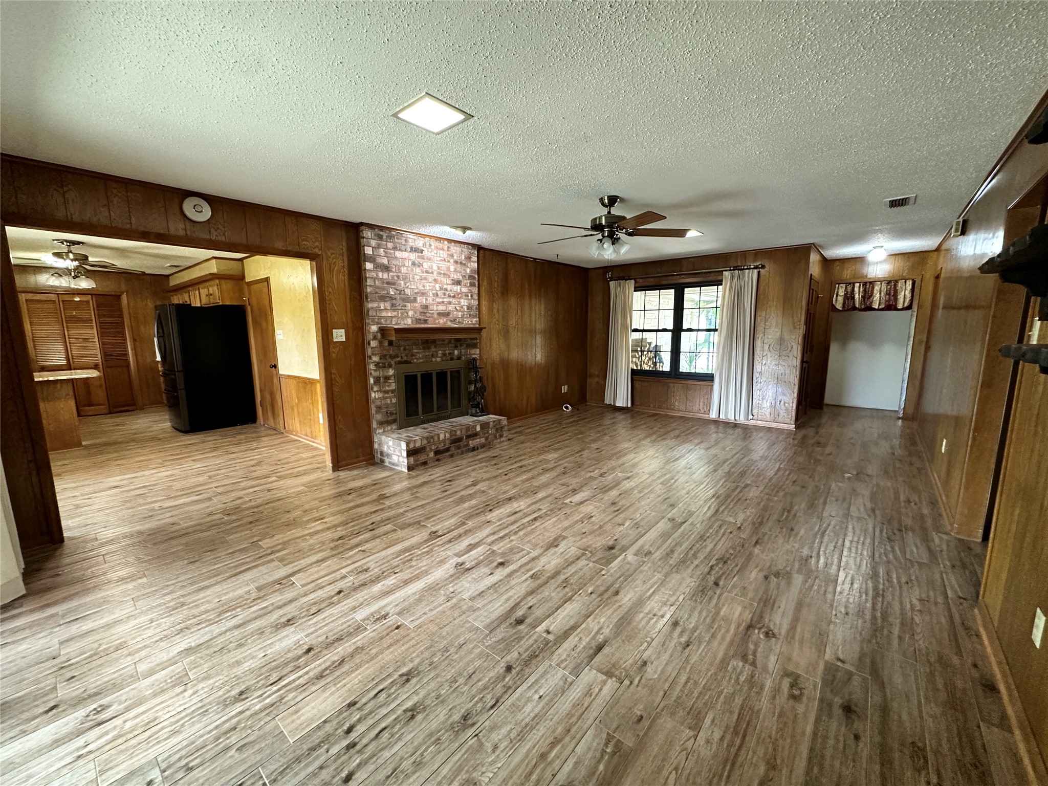 120 W Drane Avenue