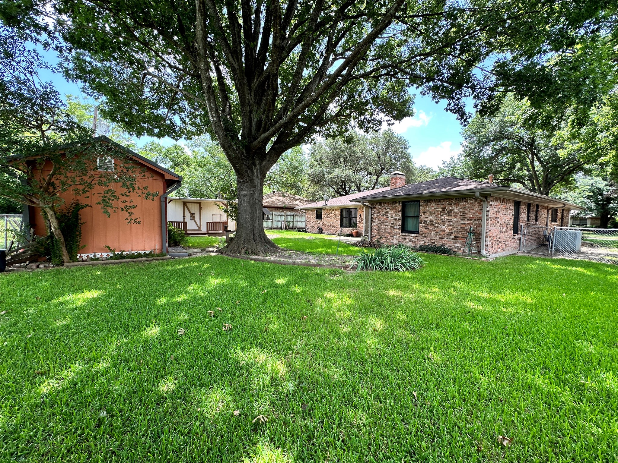 120 W Drane Avenue