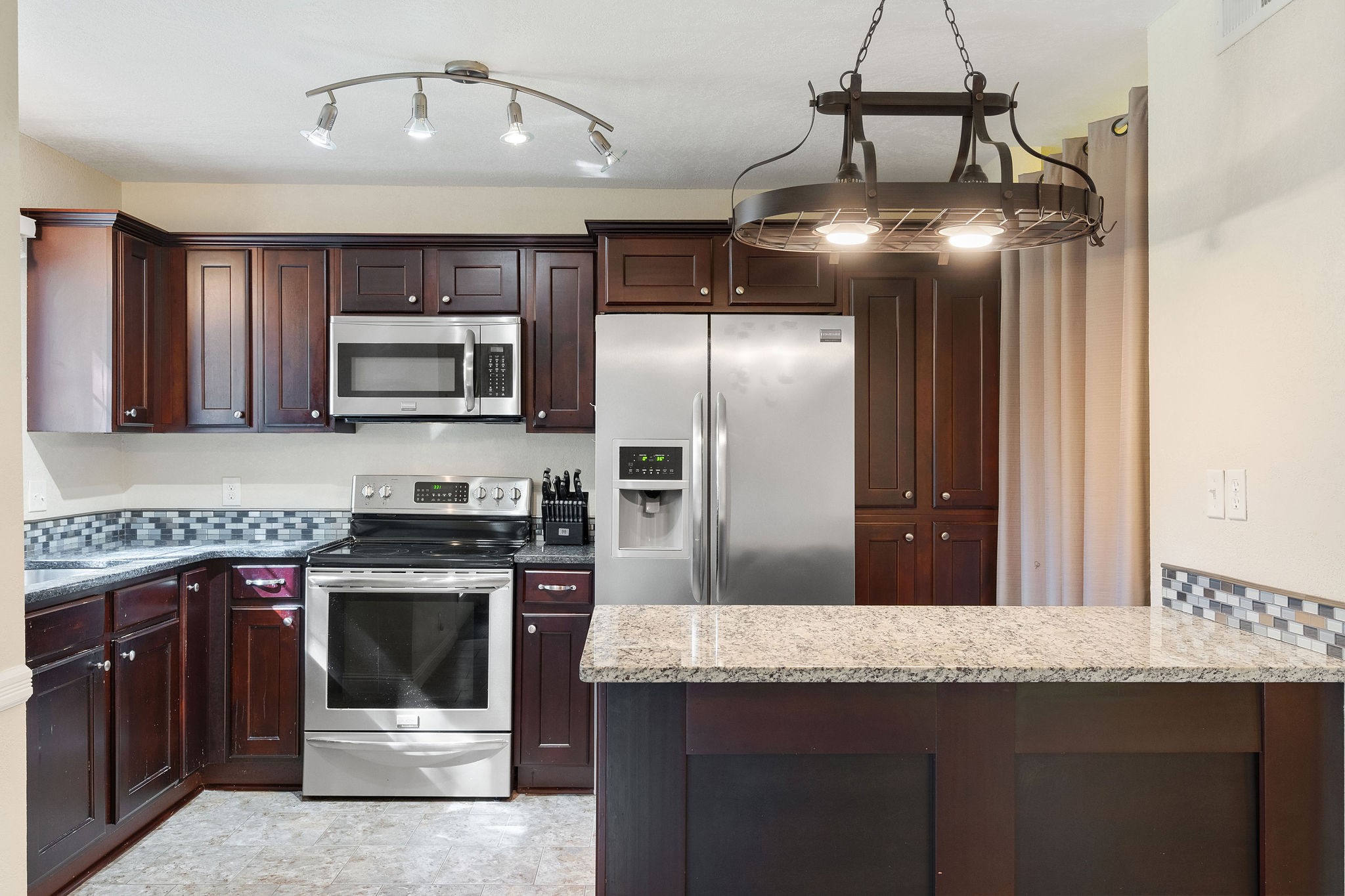 5510 Country Dr Unit: 20