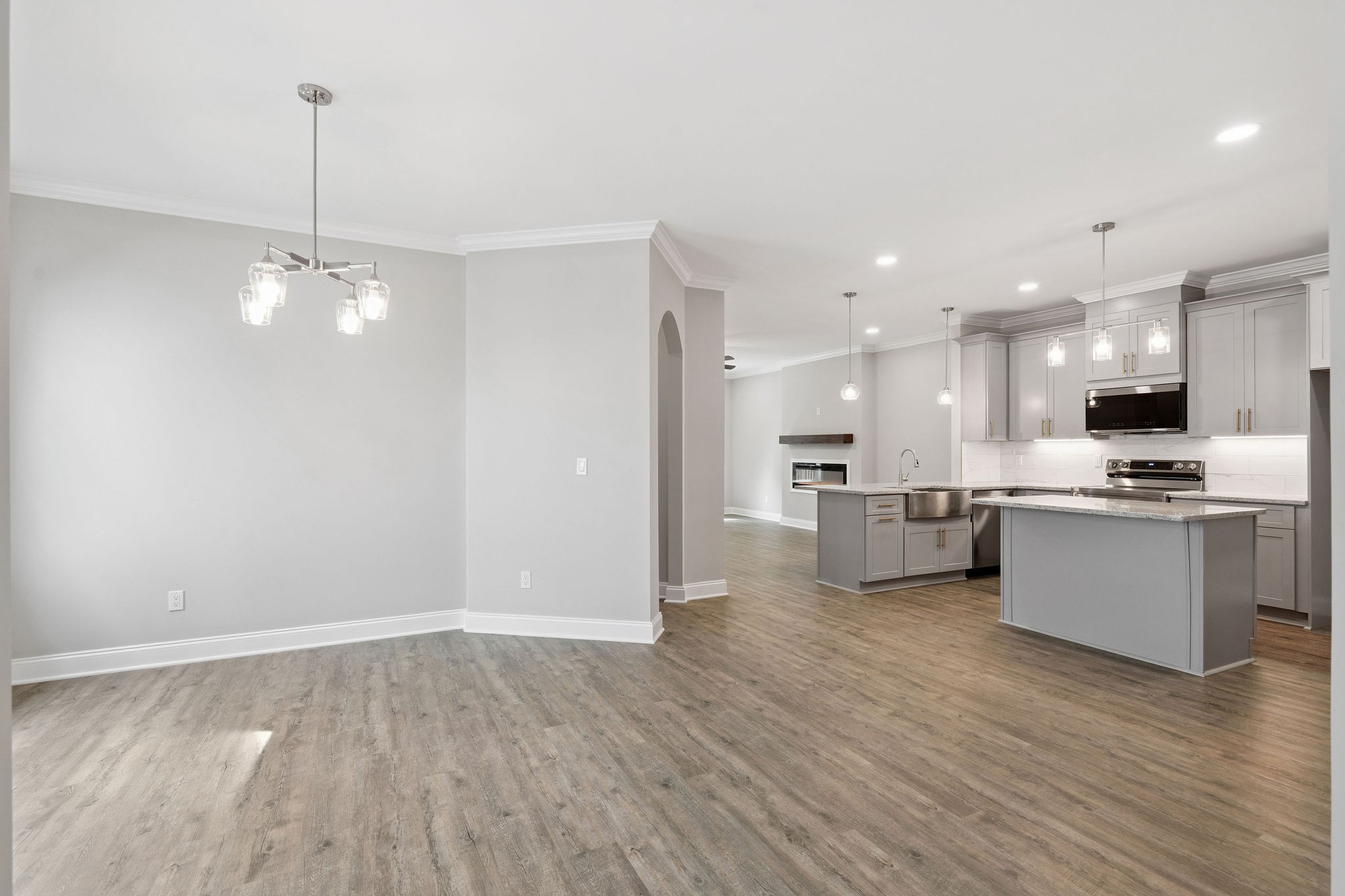 518 Meade Ave