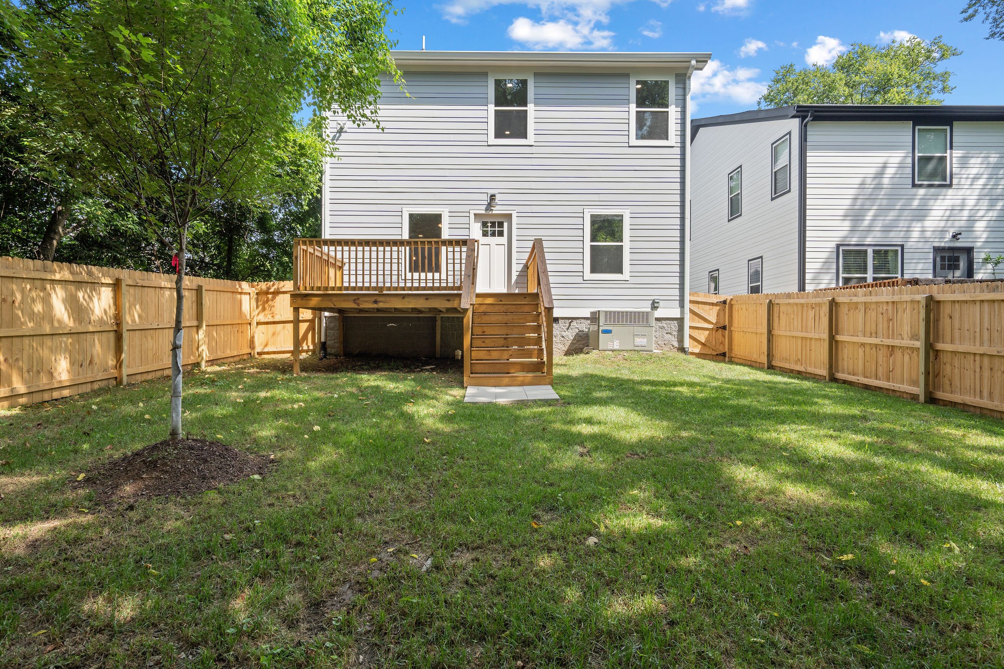 518 Meade Ave