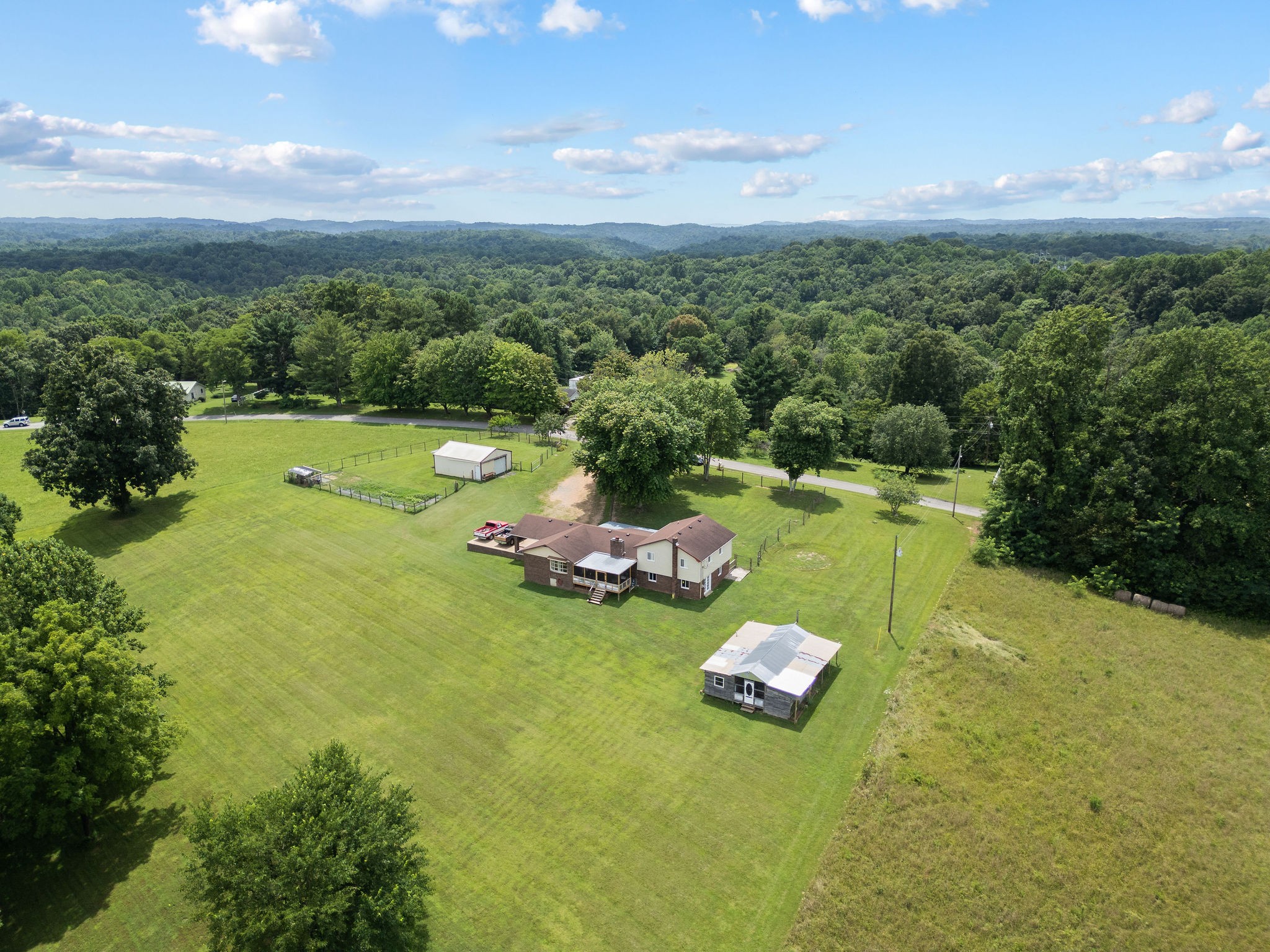 3037 Tunnel Rd