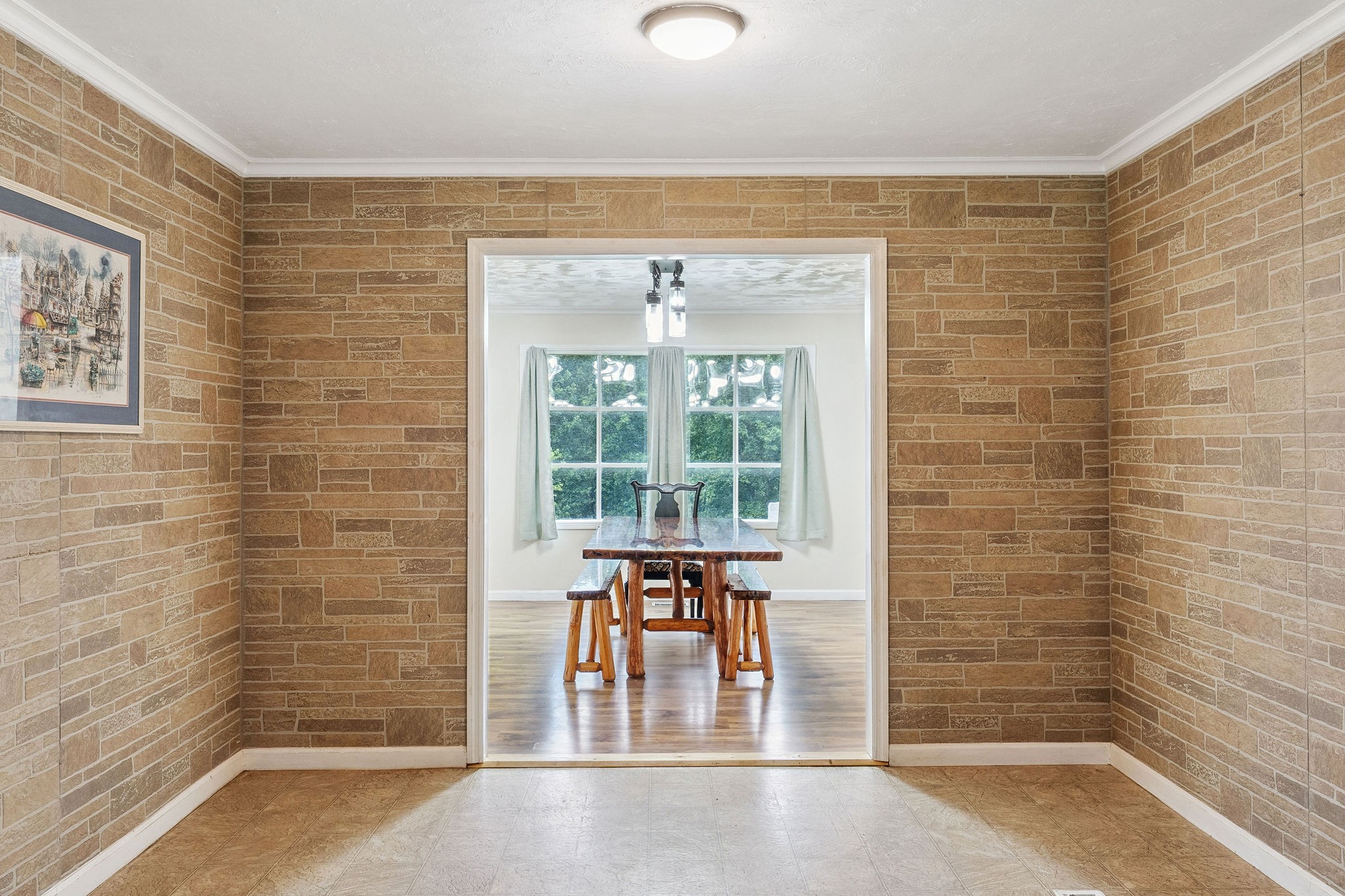 3037 Tunnel Rd