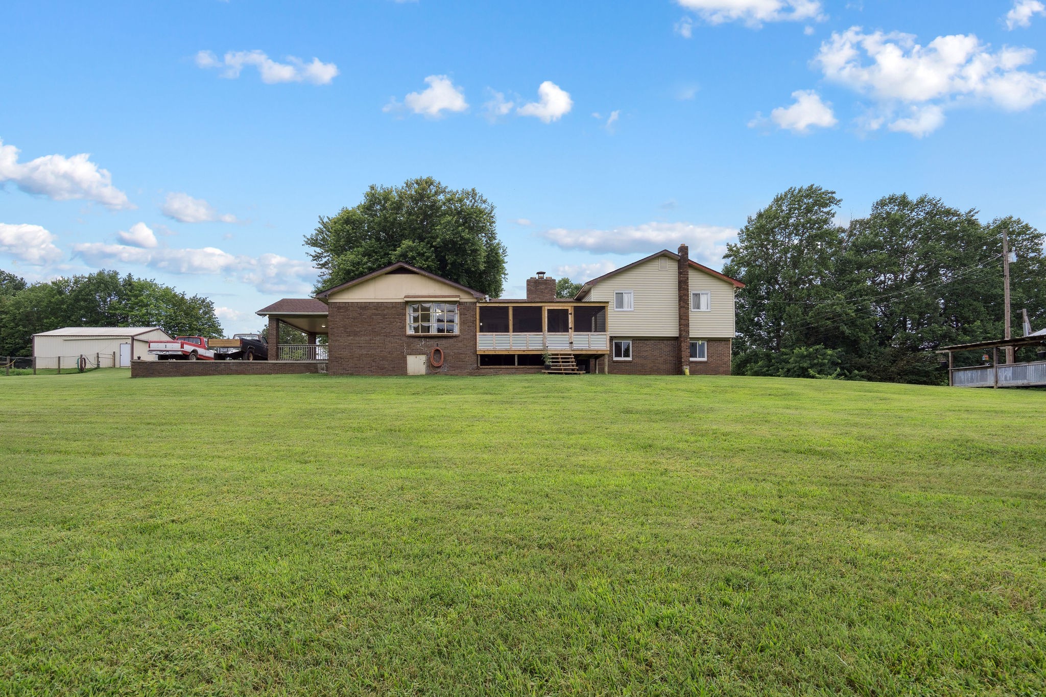 3037 Tunnel Rd