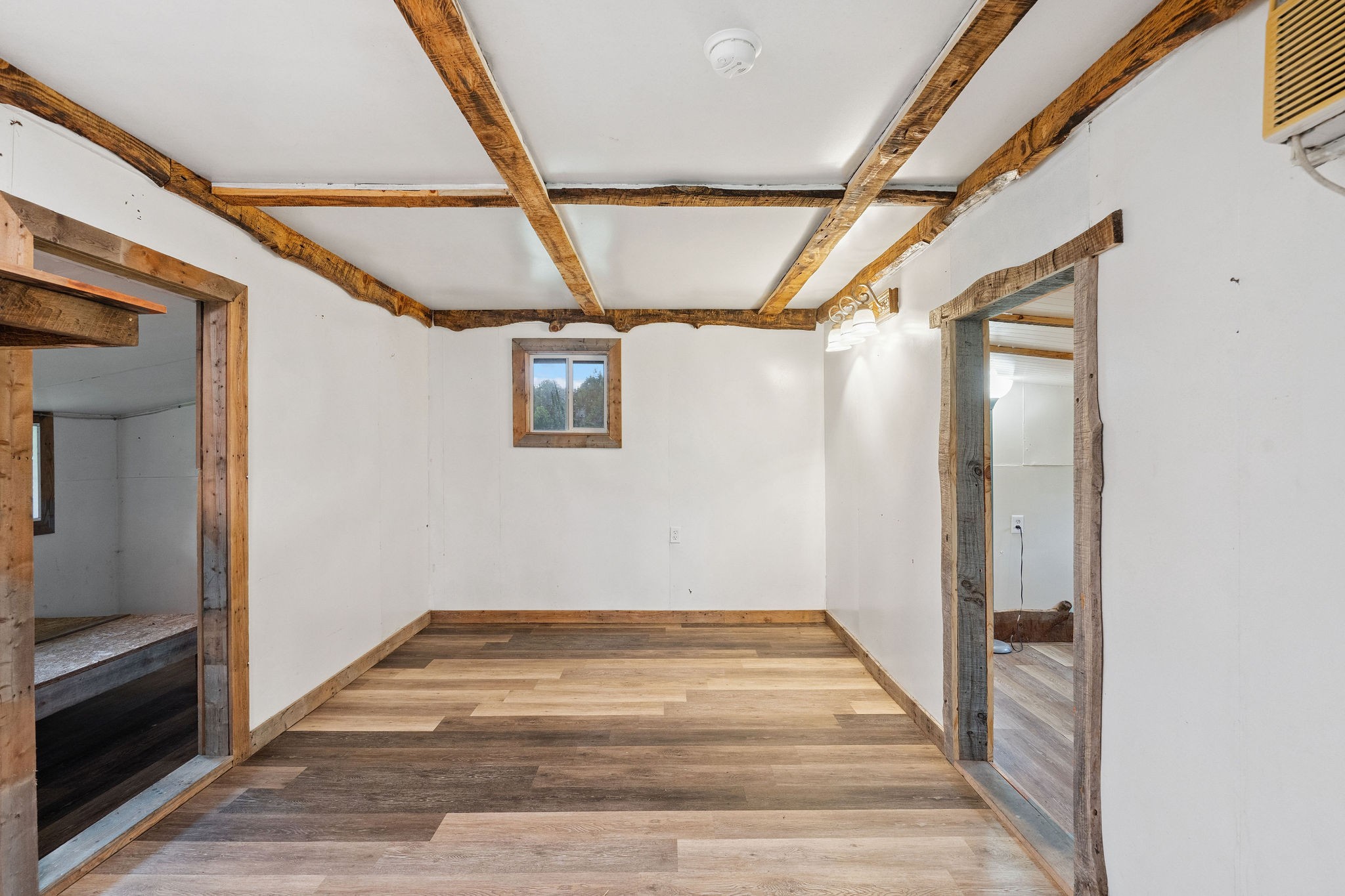 3037 Tunnel Rd
