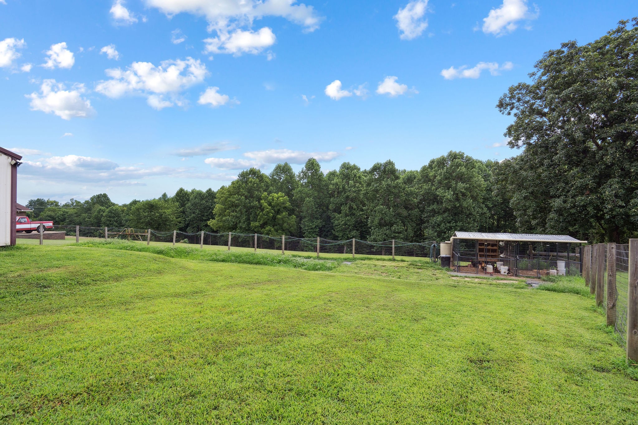 3037 Tunnel Rd