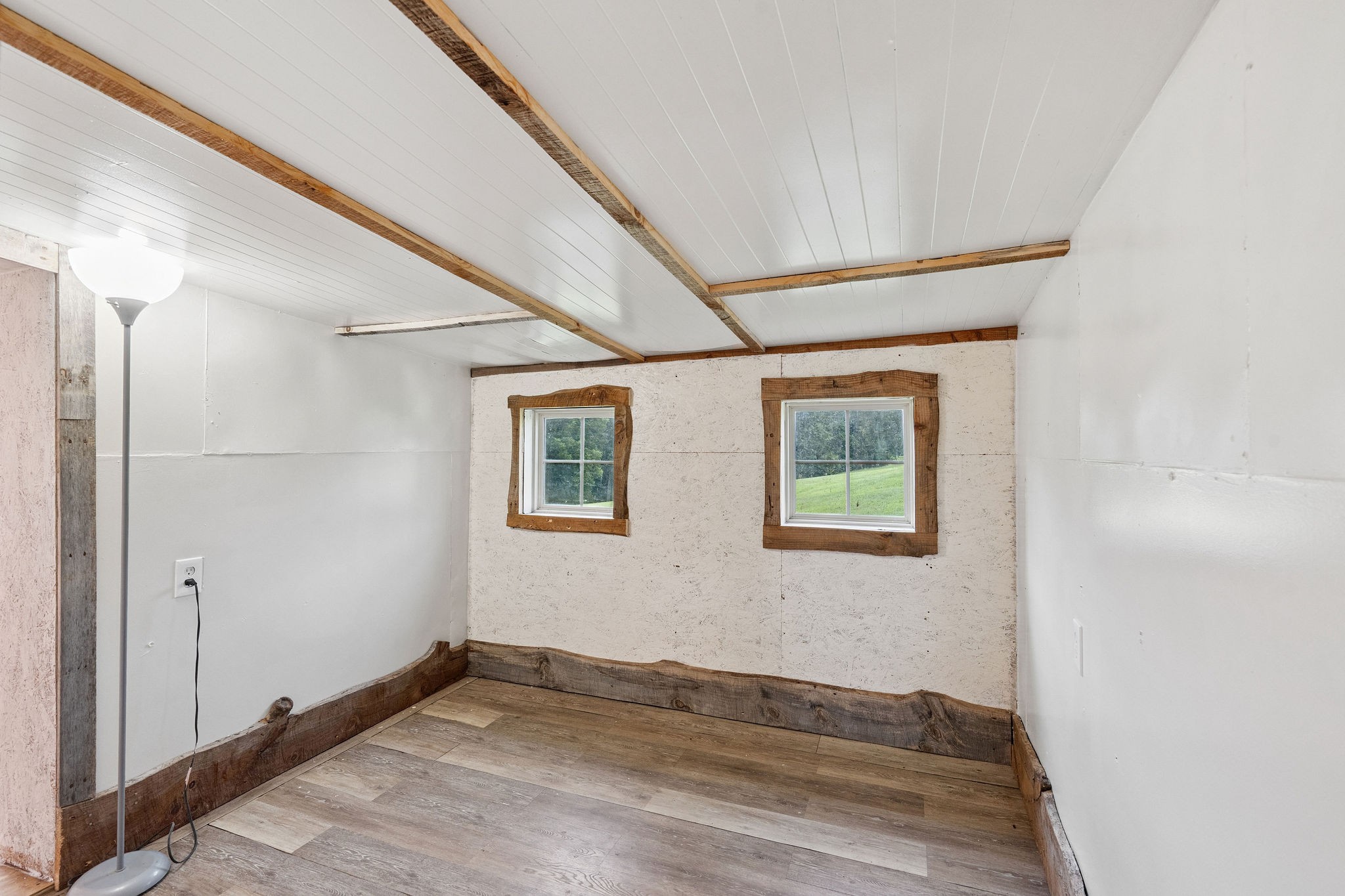 3037 Tunnel Rd