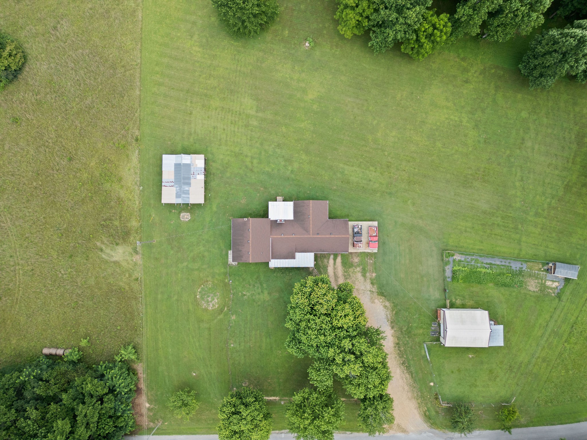 3037 Tunnel Rd