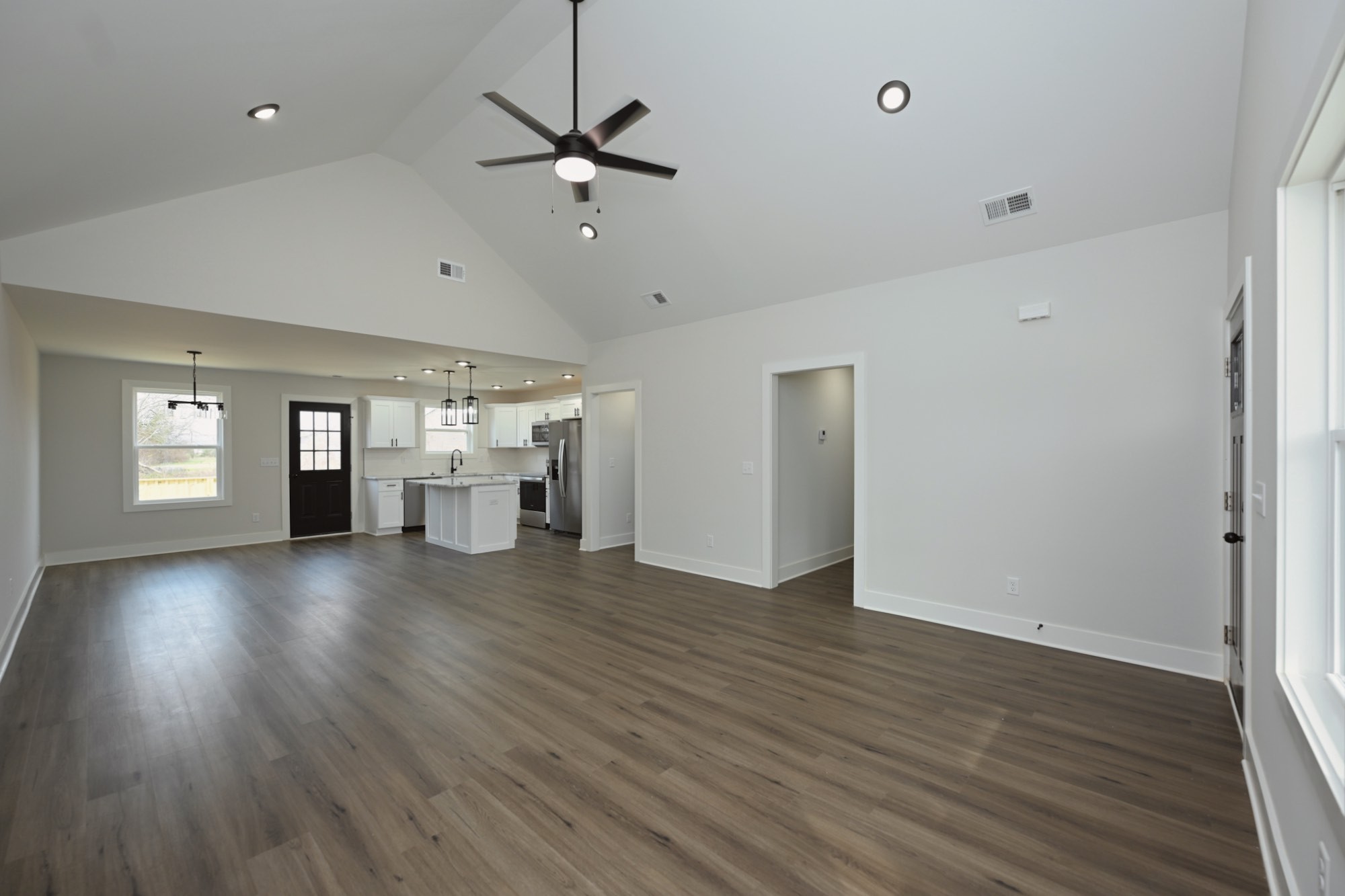 1609A Elizabeth Rd