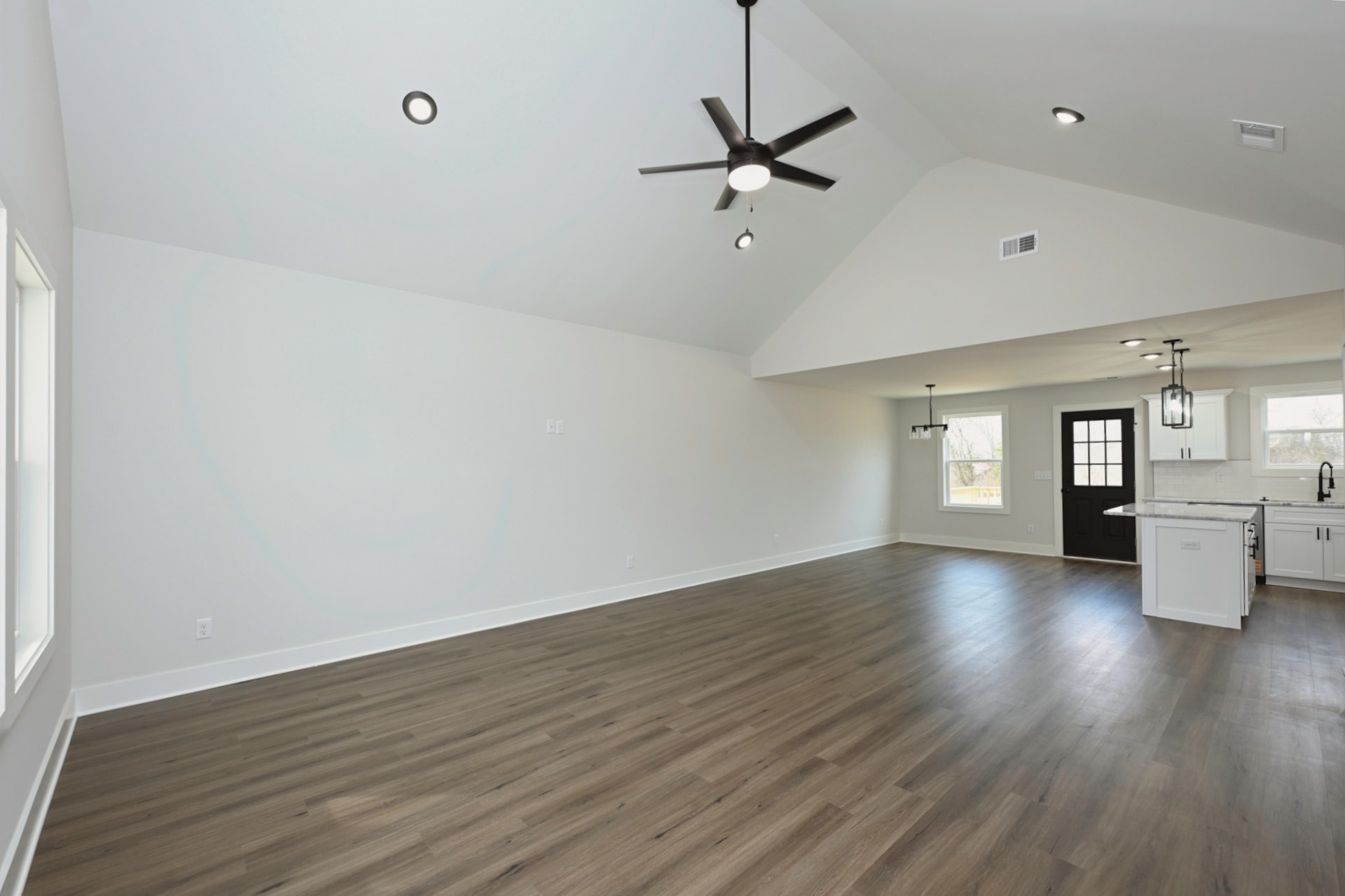 1609A Elizabeth Rd