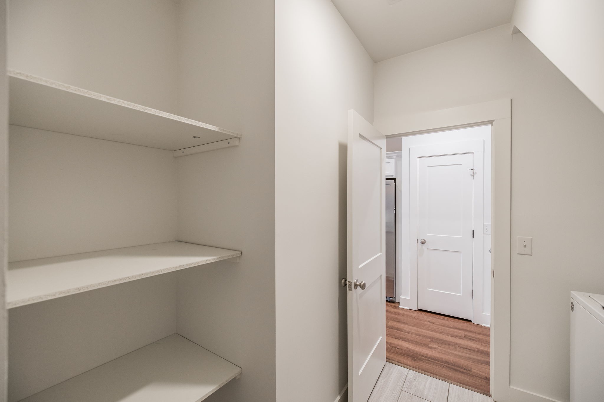 244 Hermitage Point Dr