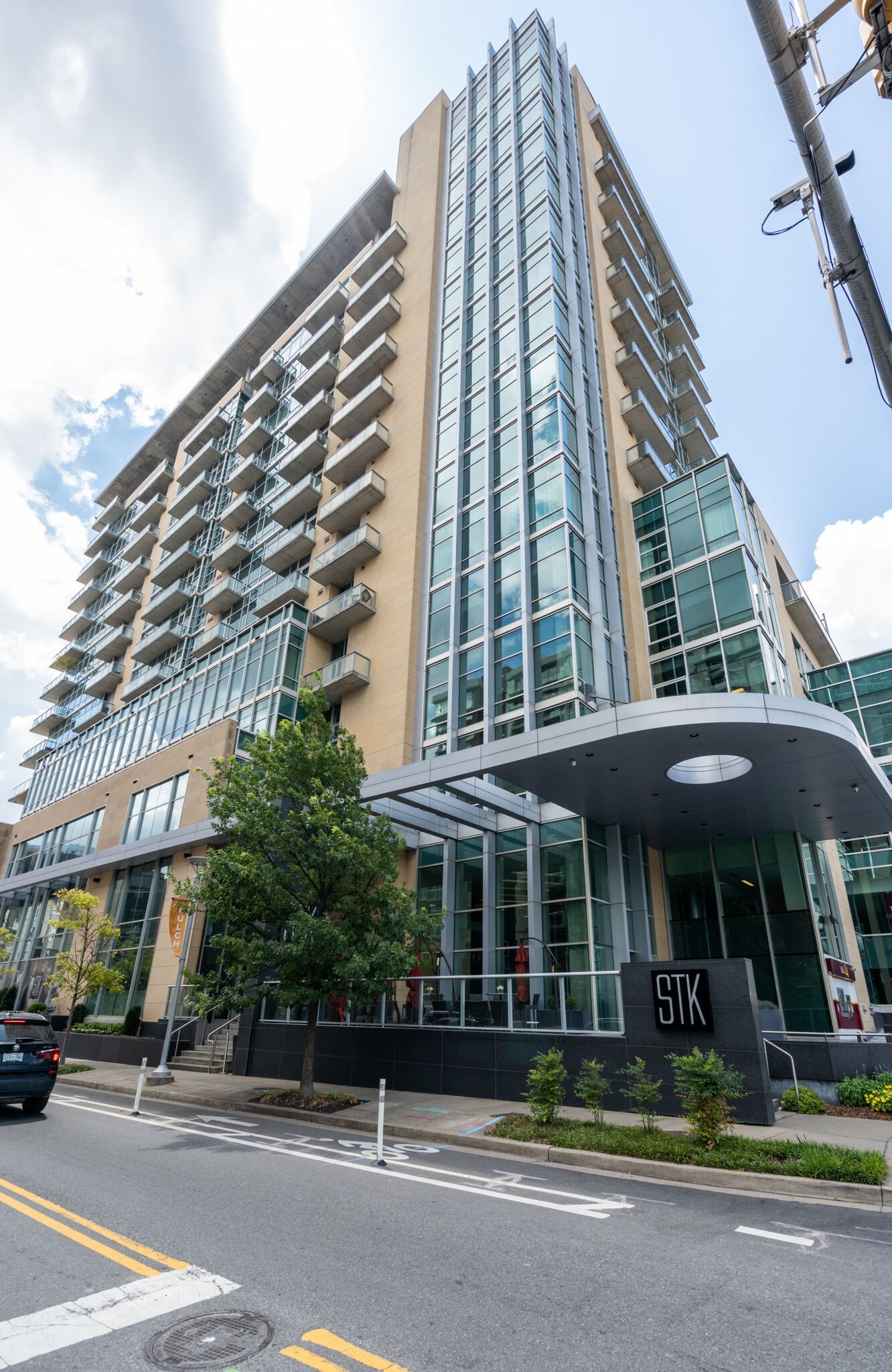 700 12th Ave, S Unit: 503