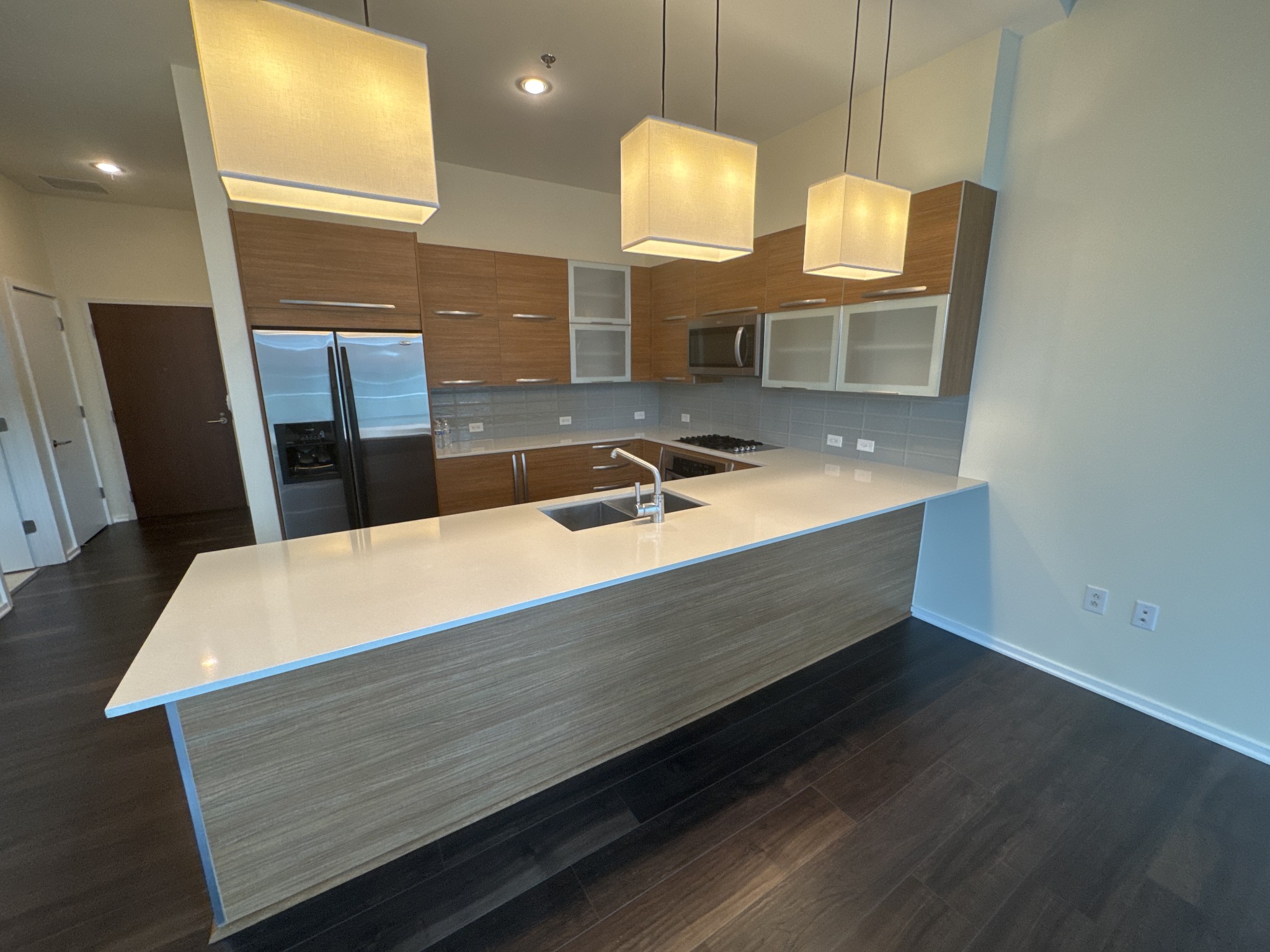 700 12th Ave, S Unit: 503