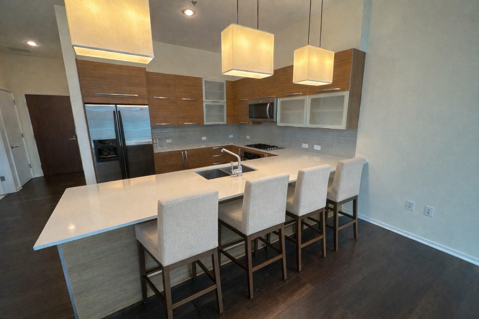 700 12th Ave, S Unit: 503