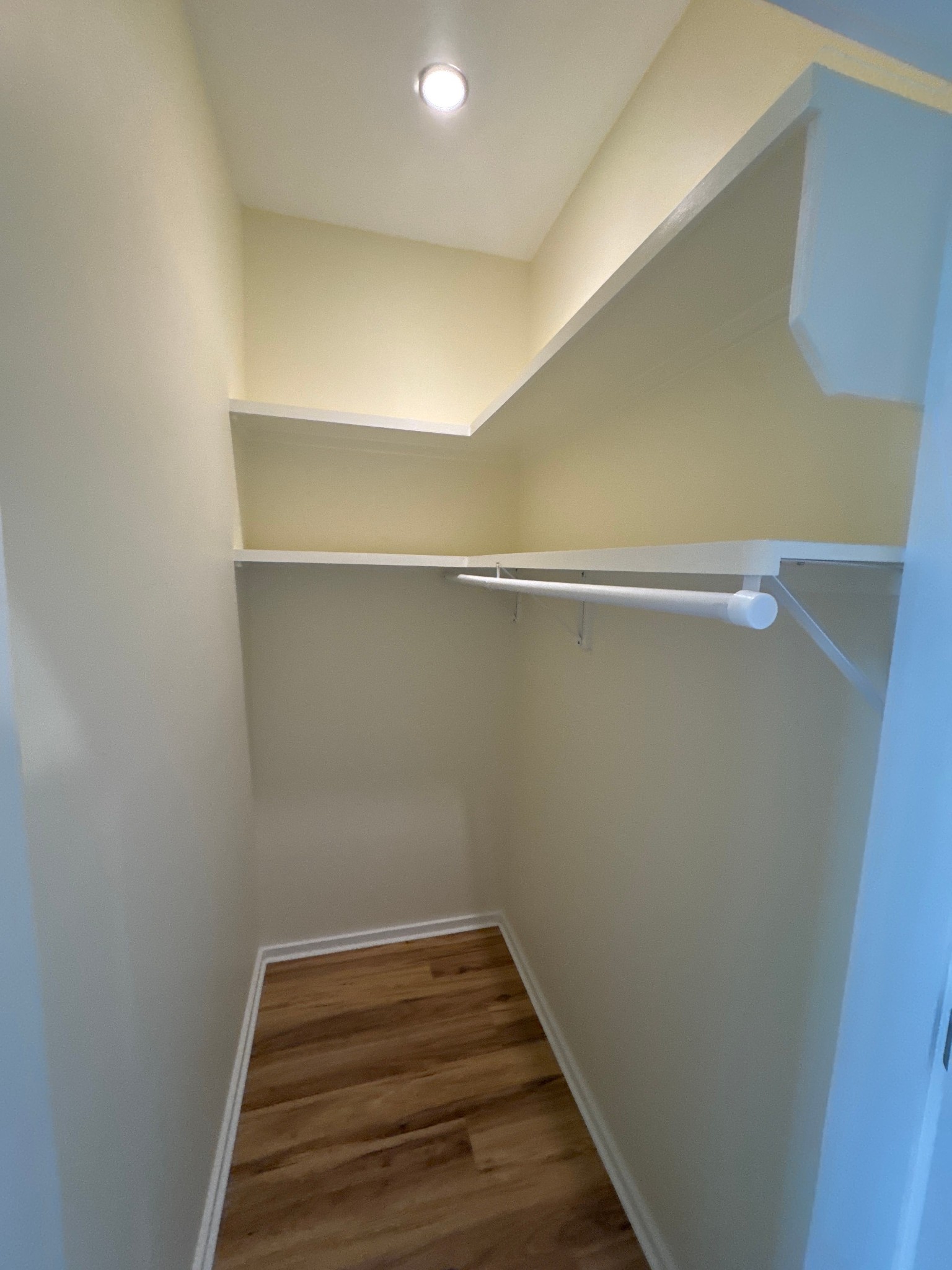 700 12th Ave, S Unit: 503