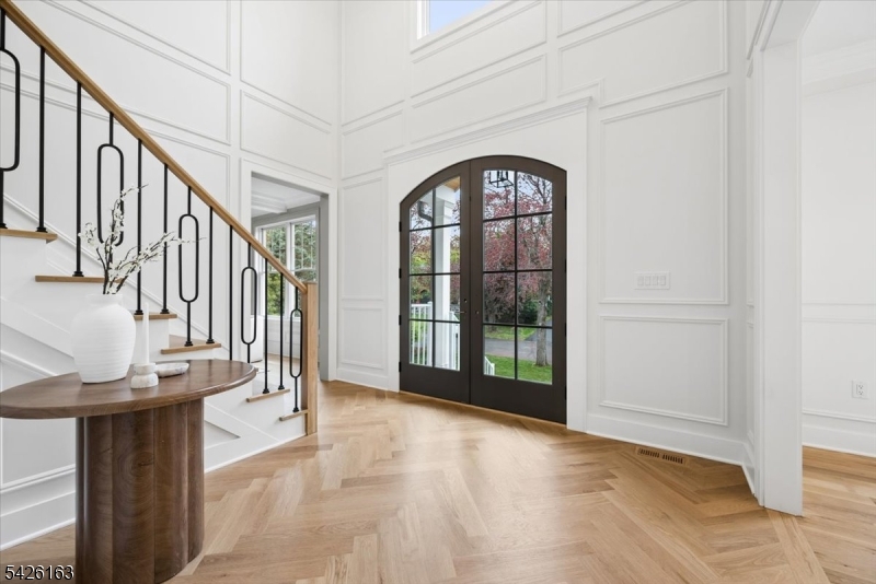 34 Crestview Ave