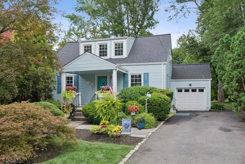 37 Kings Rd Chatham Boro NJ