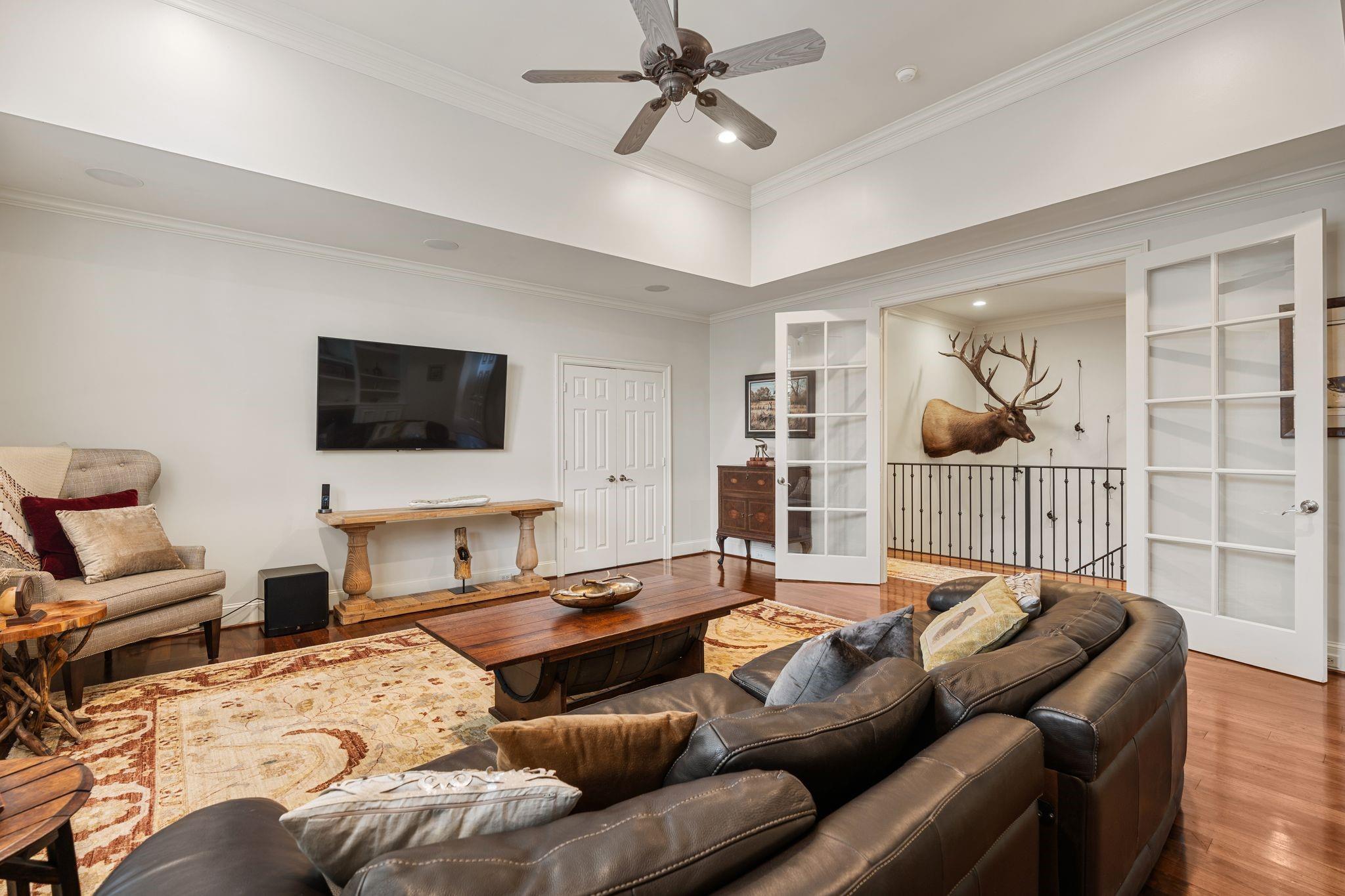 11910 Longleaf Lane