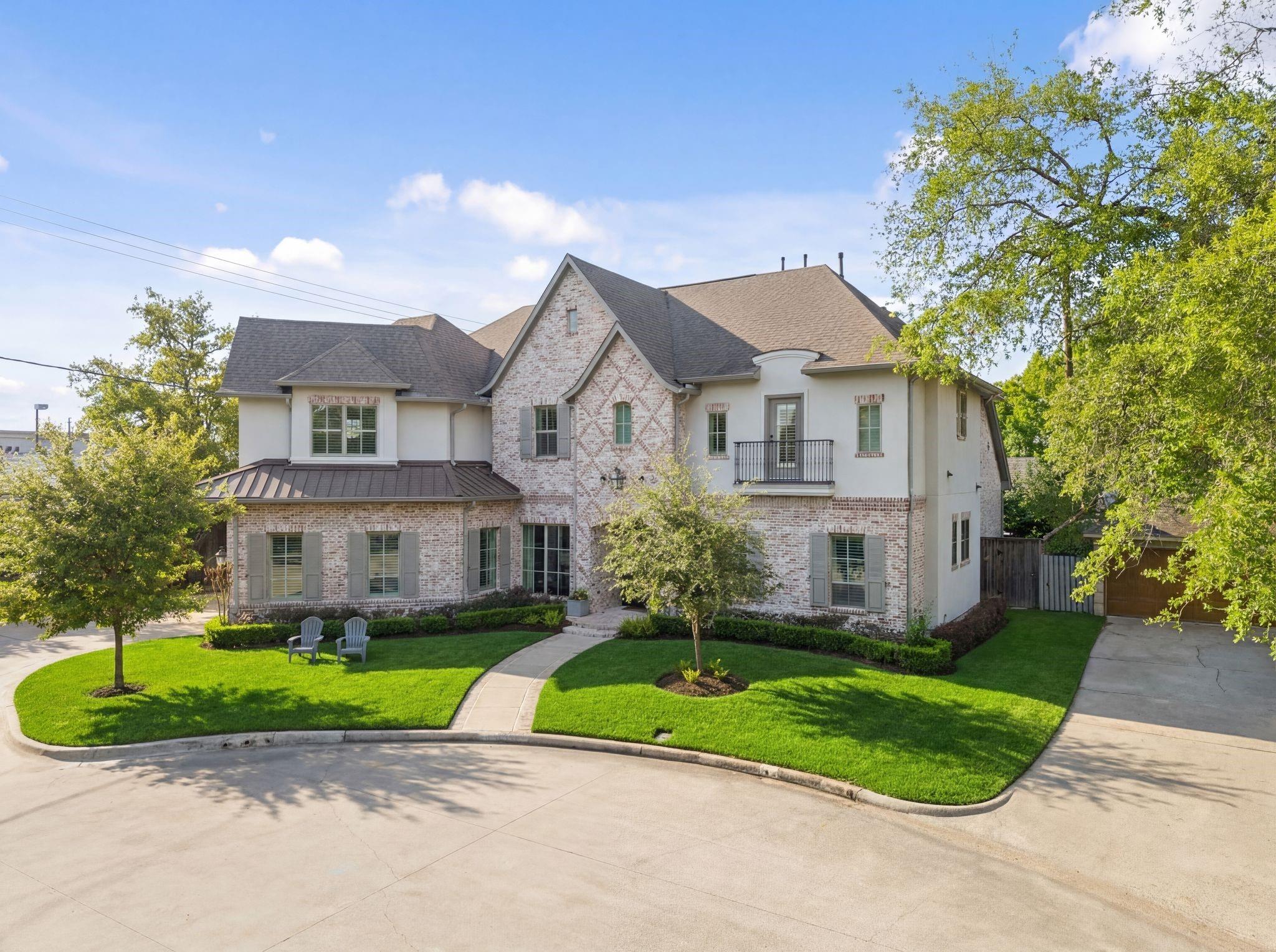 12730 Pebblebrook Drive