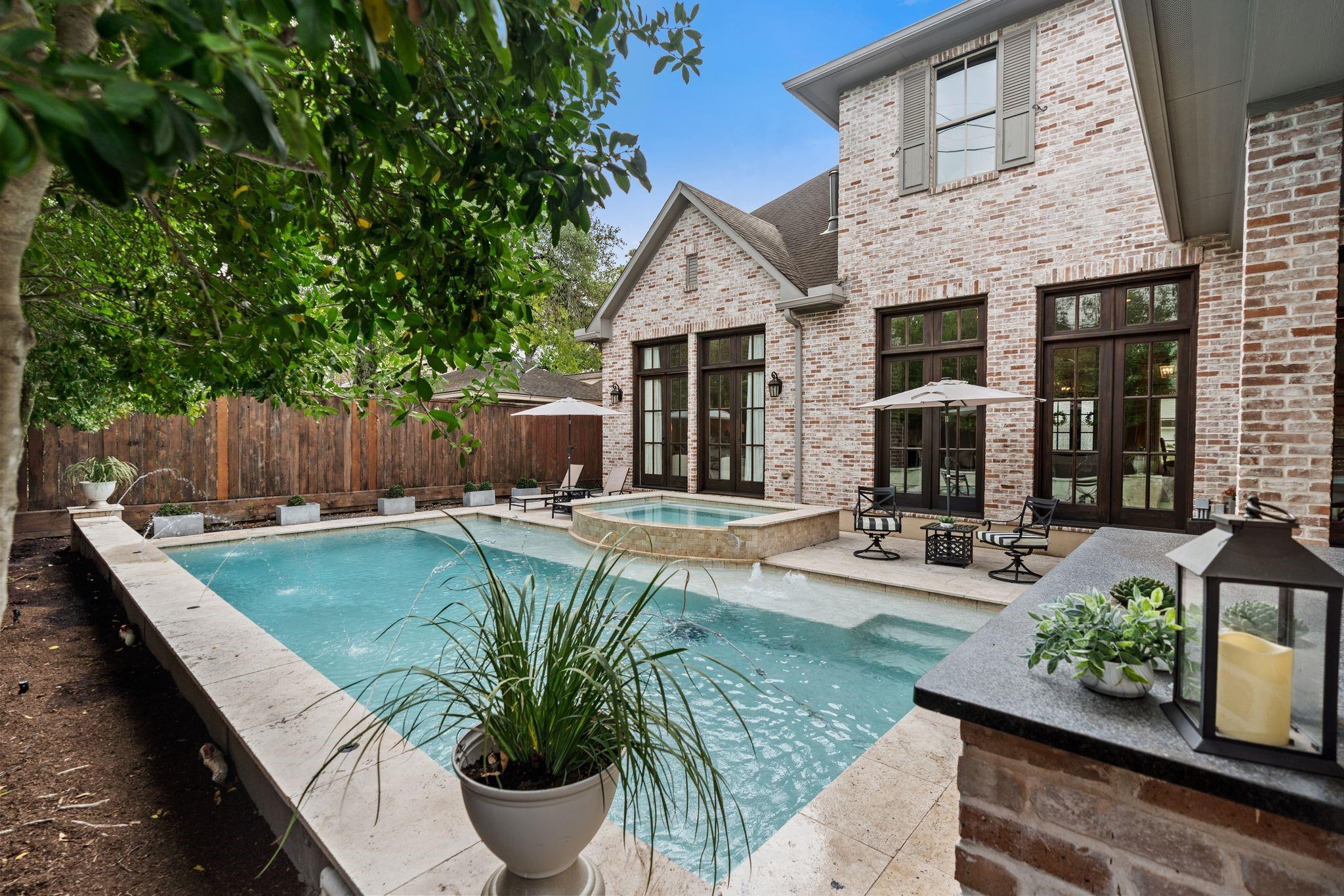 12730 Pebblebrook Drive