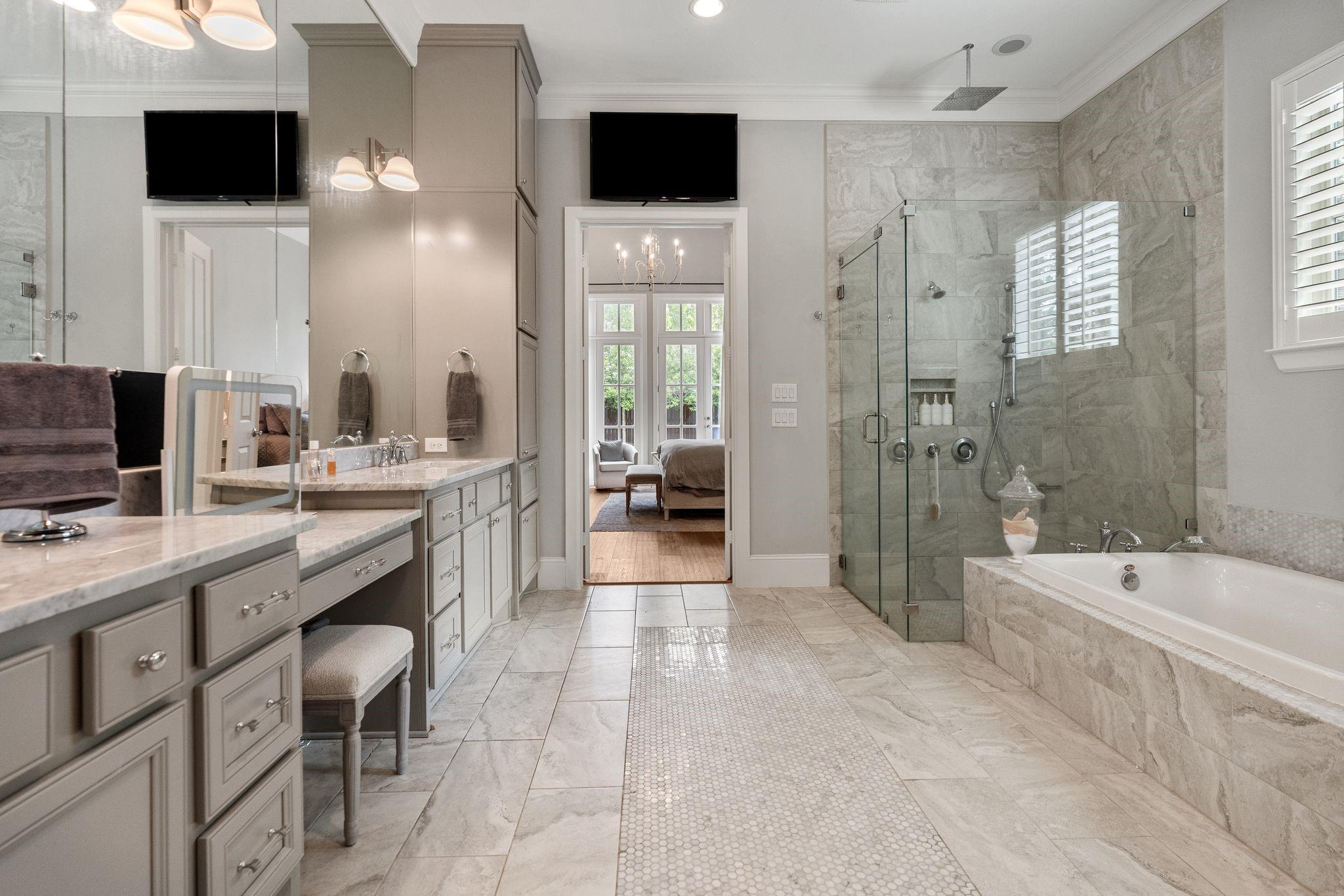 12730 Pebblebrook Drive