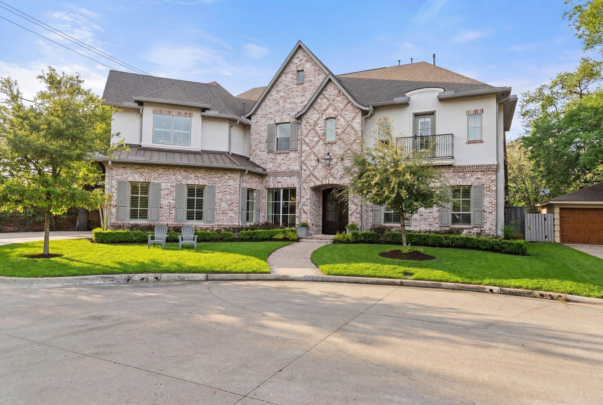 12730 Pebblebrook Drive