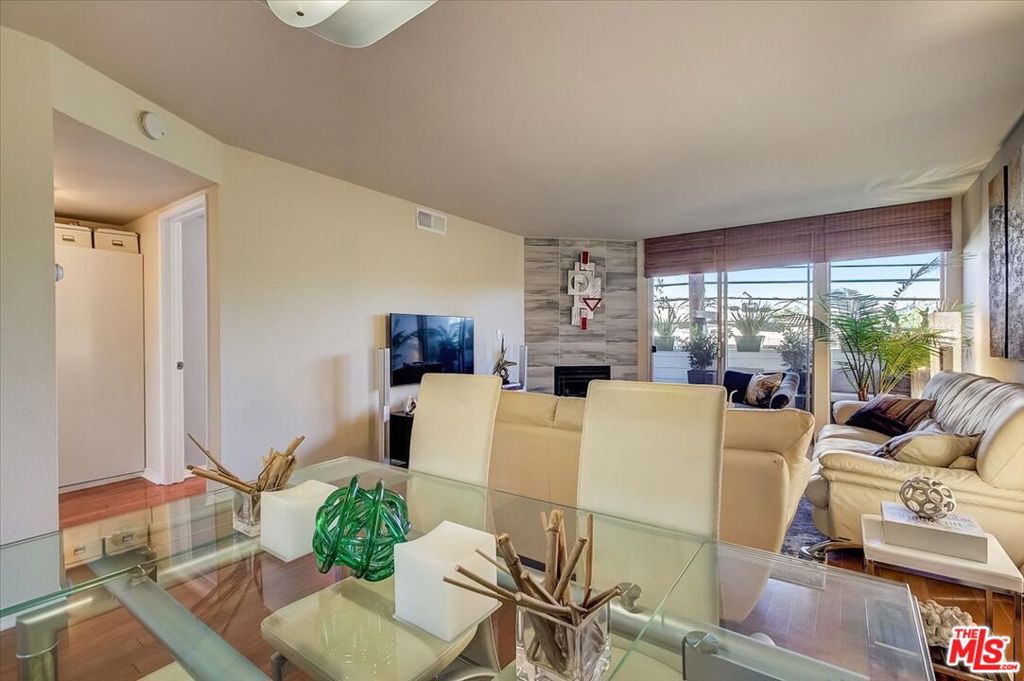 628 Daisy Avenue 328