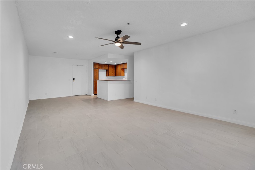 700 W 3rd Street A104