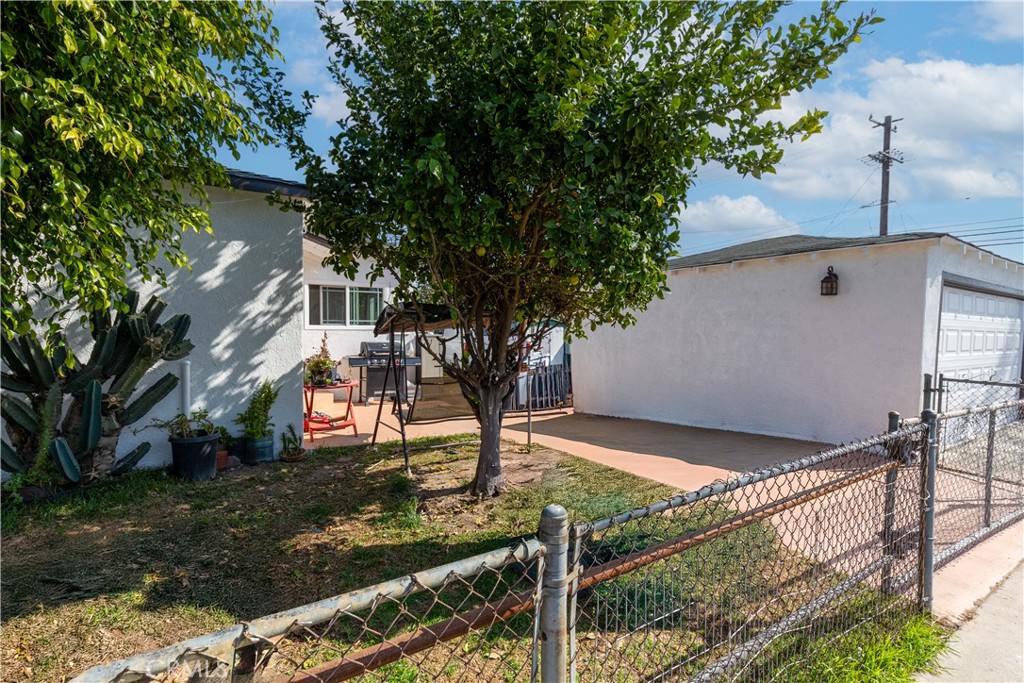 6000 Agra Street