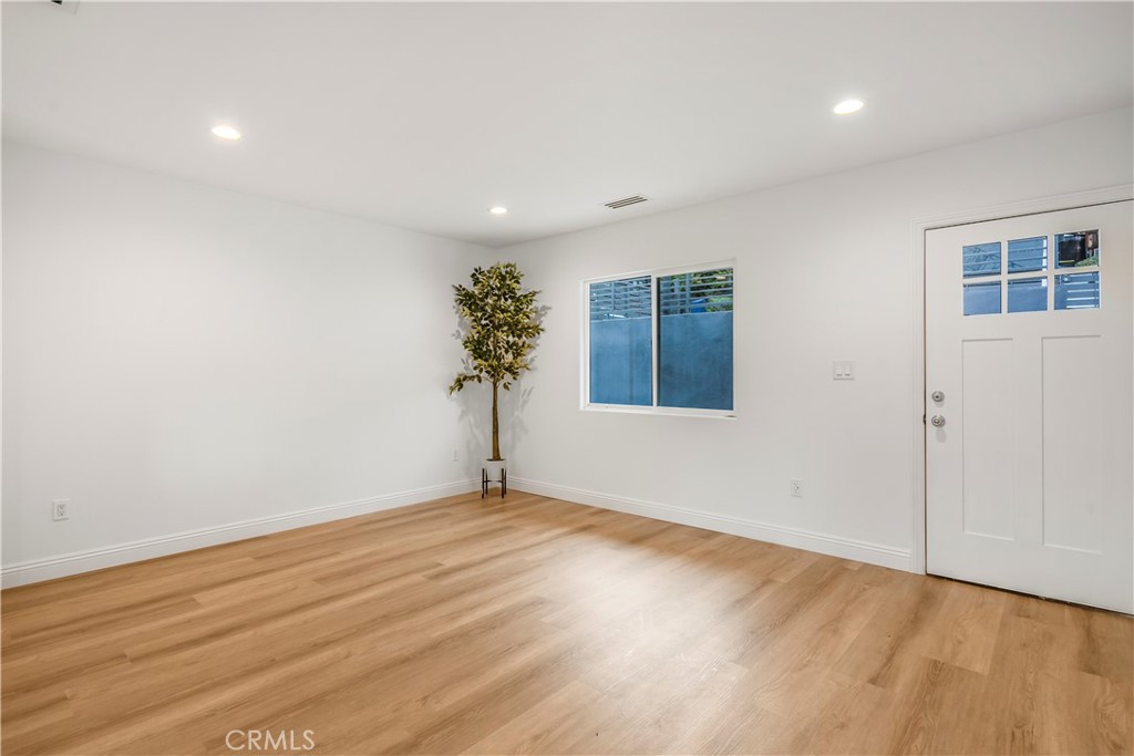 1225 Van Pelt Avenue