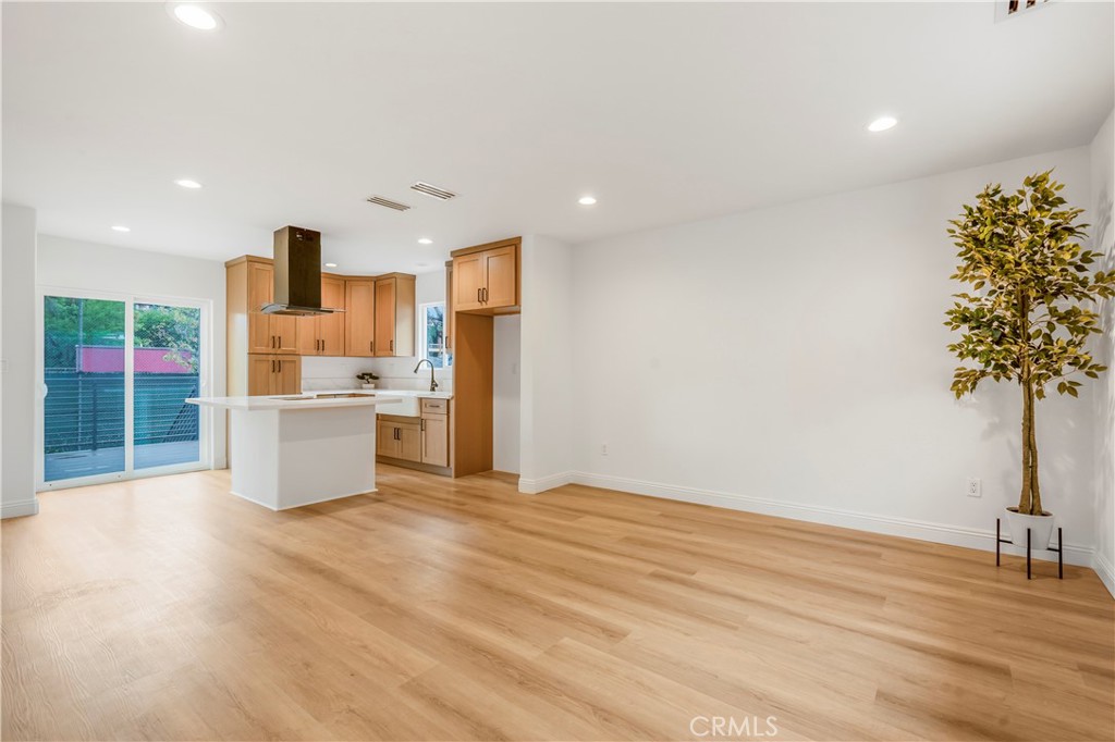 1225 Van Pelt Avenue