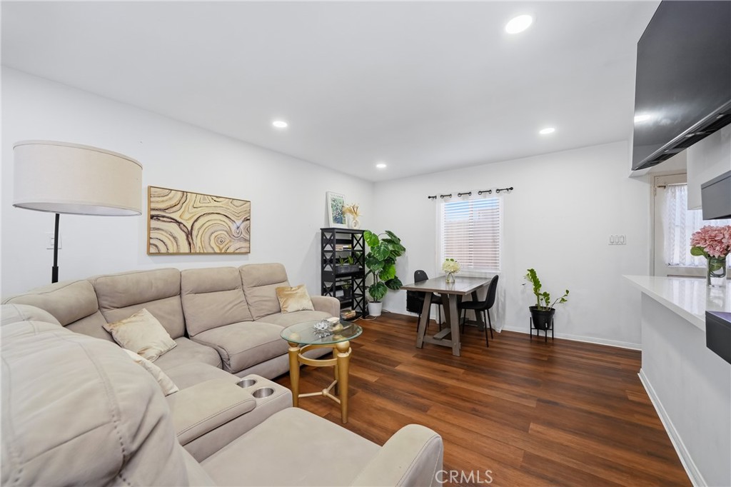 80 St W Arbor