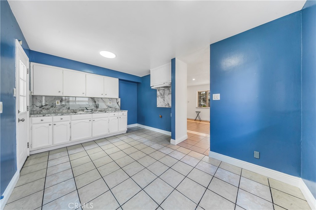 180 E 69th