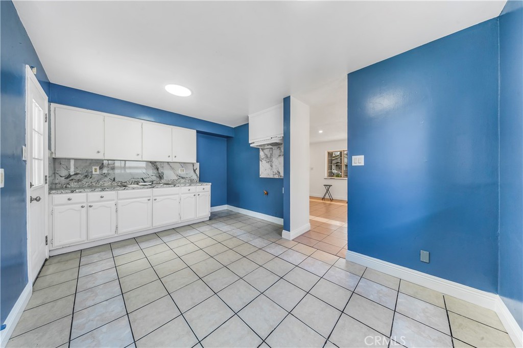 180 E 69th